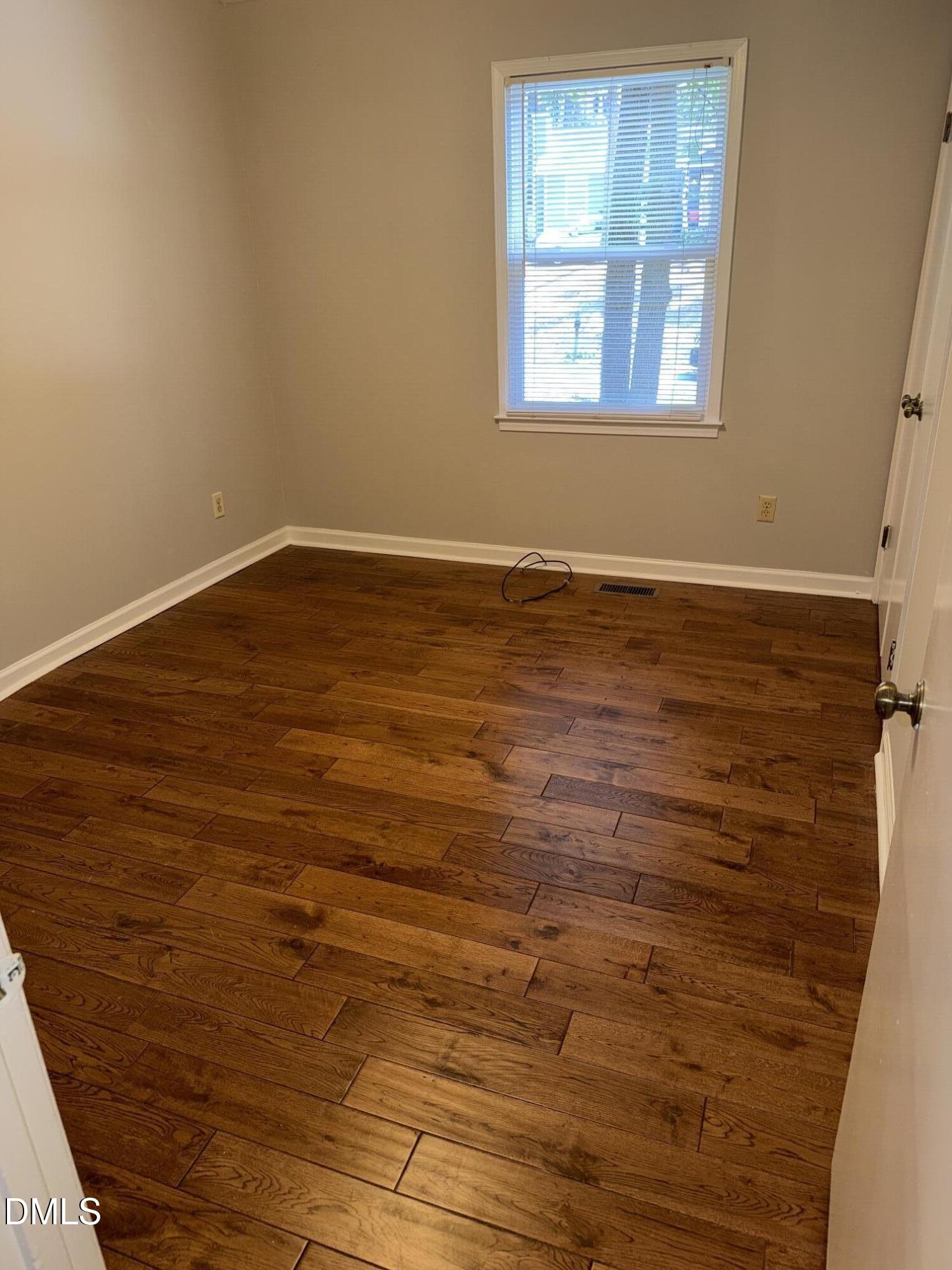 101 Angus Court Property Photo 15