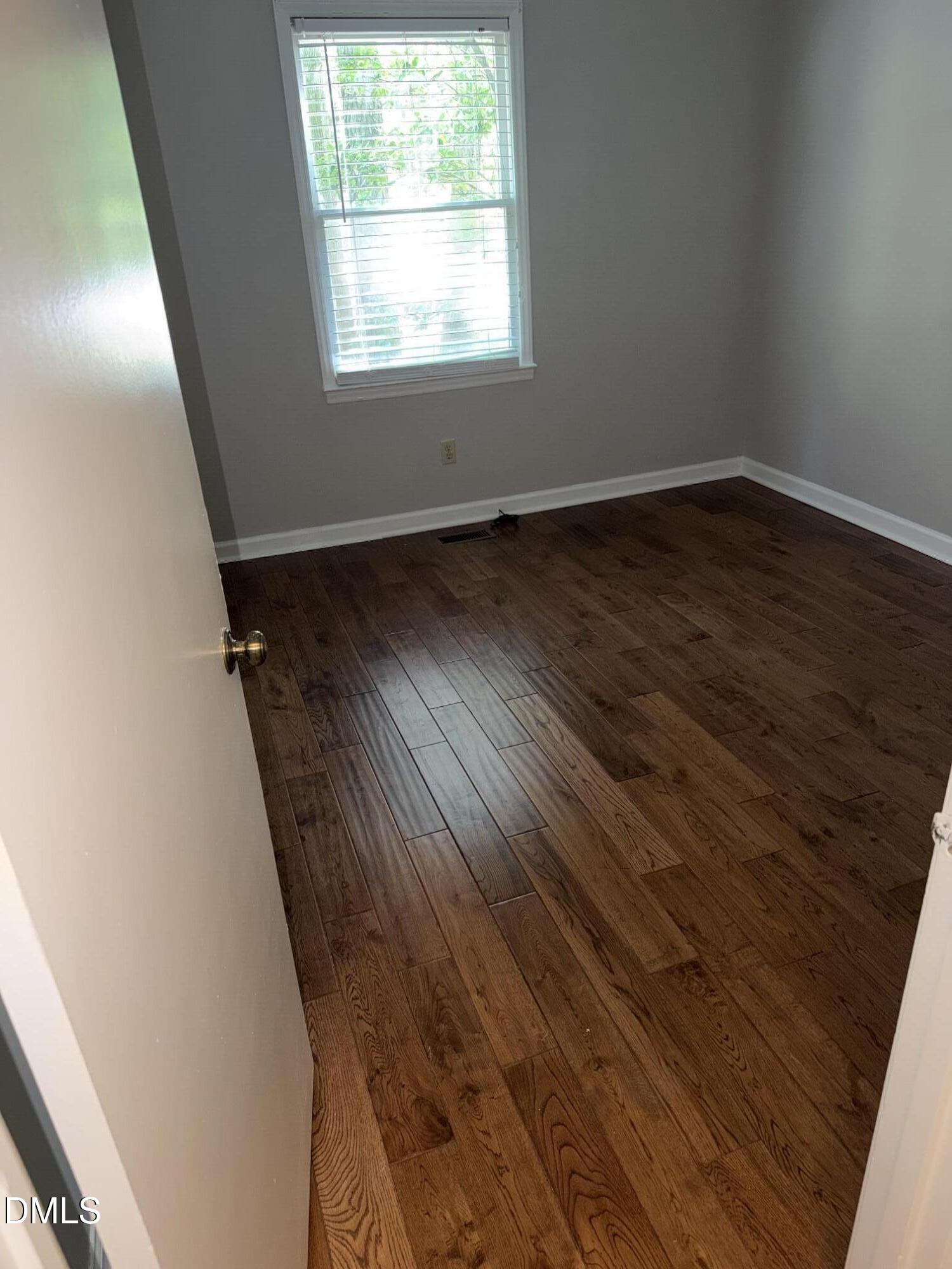 101 Angus Court Property Photo 16