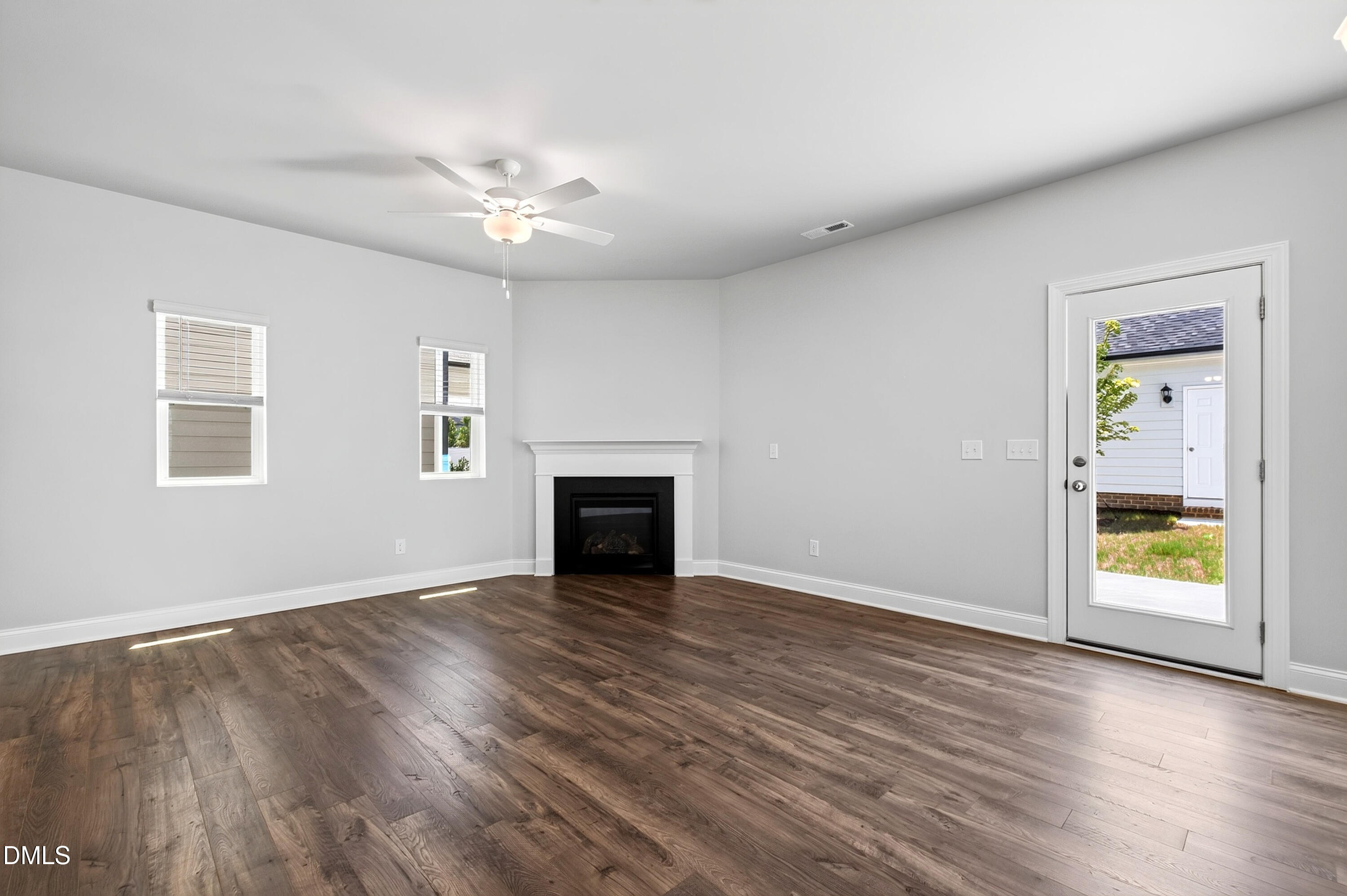 801 Portland Rose Drive Property Photo 2
