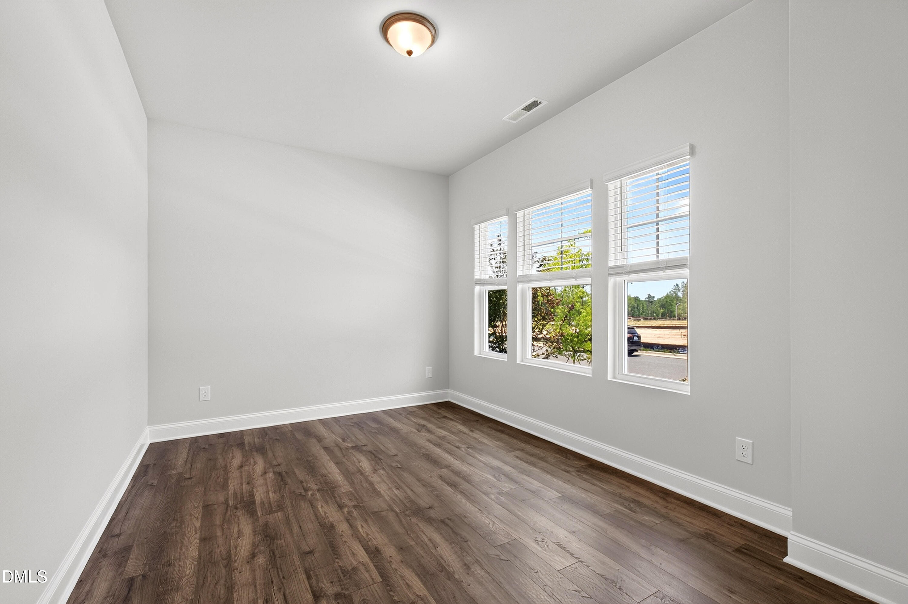 801 Portland Rose Drive Property Photo 16