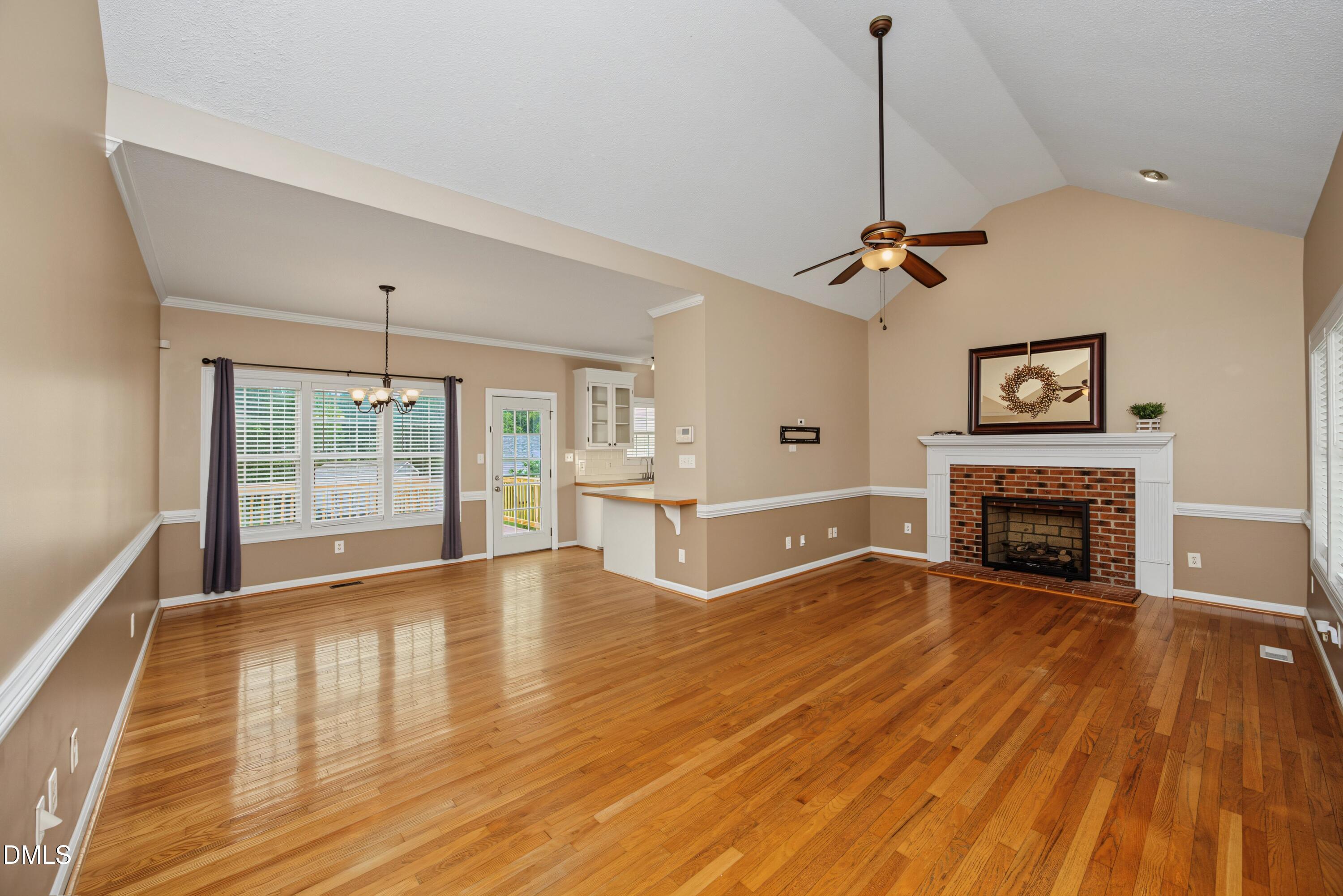 211 Sherman Lakes Drive Property Photo 6