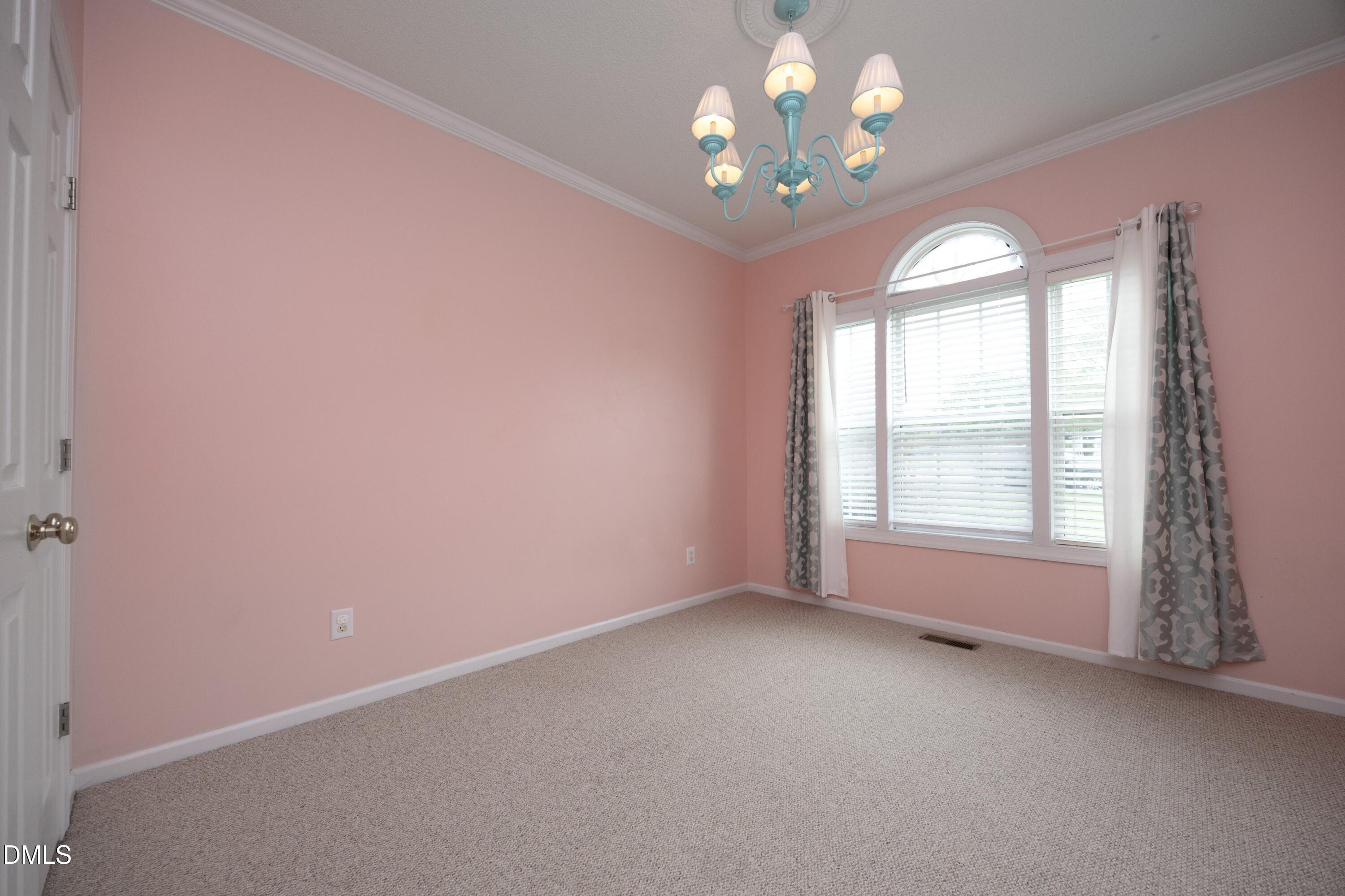 211 Sherman Lakes Drive Property Photo 18