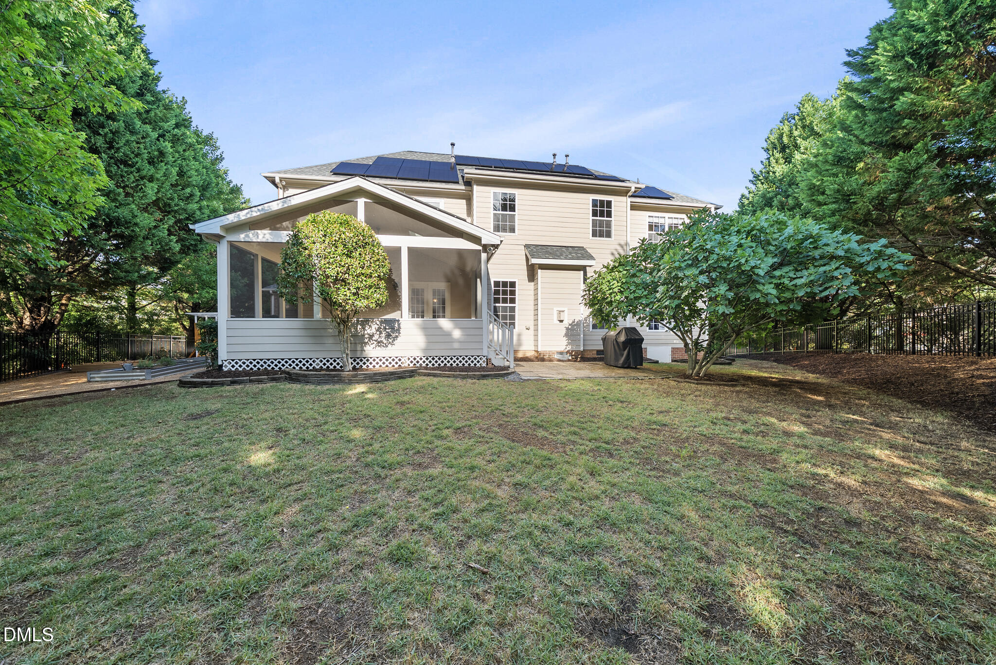 305 Ambermore Place Property Photo 40