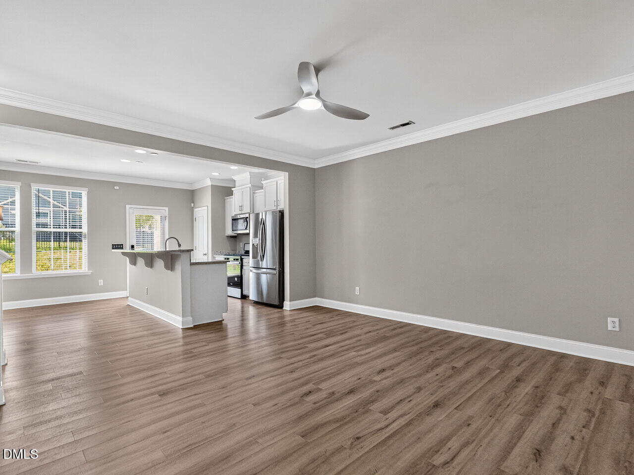46 E Porthaven Way Property Photo 5