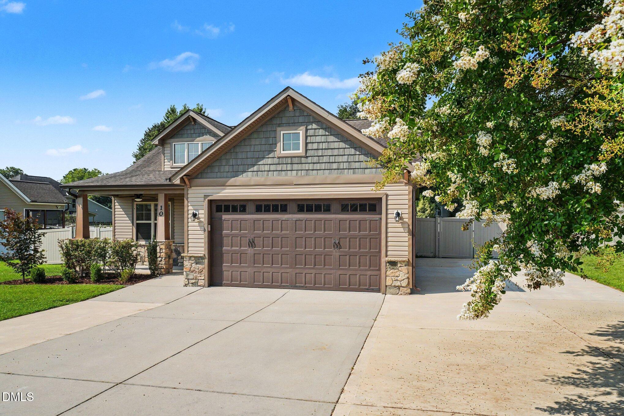 10 Braddock Drive Property Photo 8