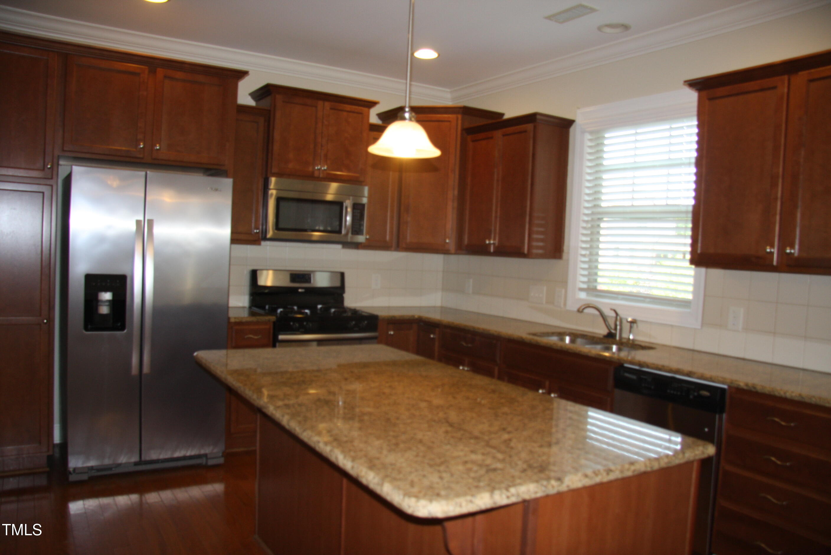 4116 Collamer Drive Property Photo 11