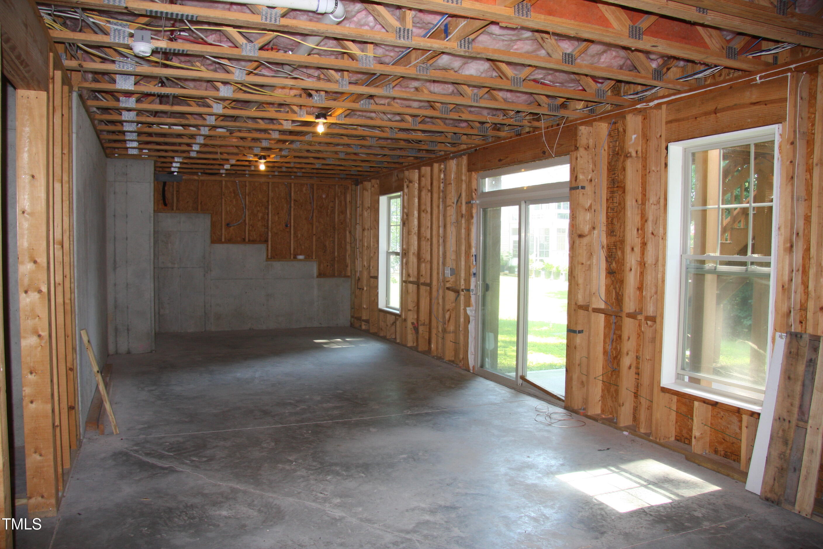 4116 Collamer Drive Property Photo 37