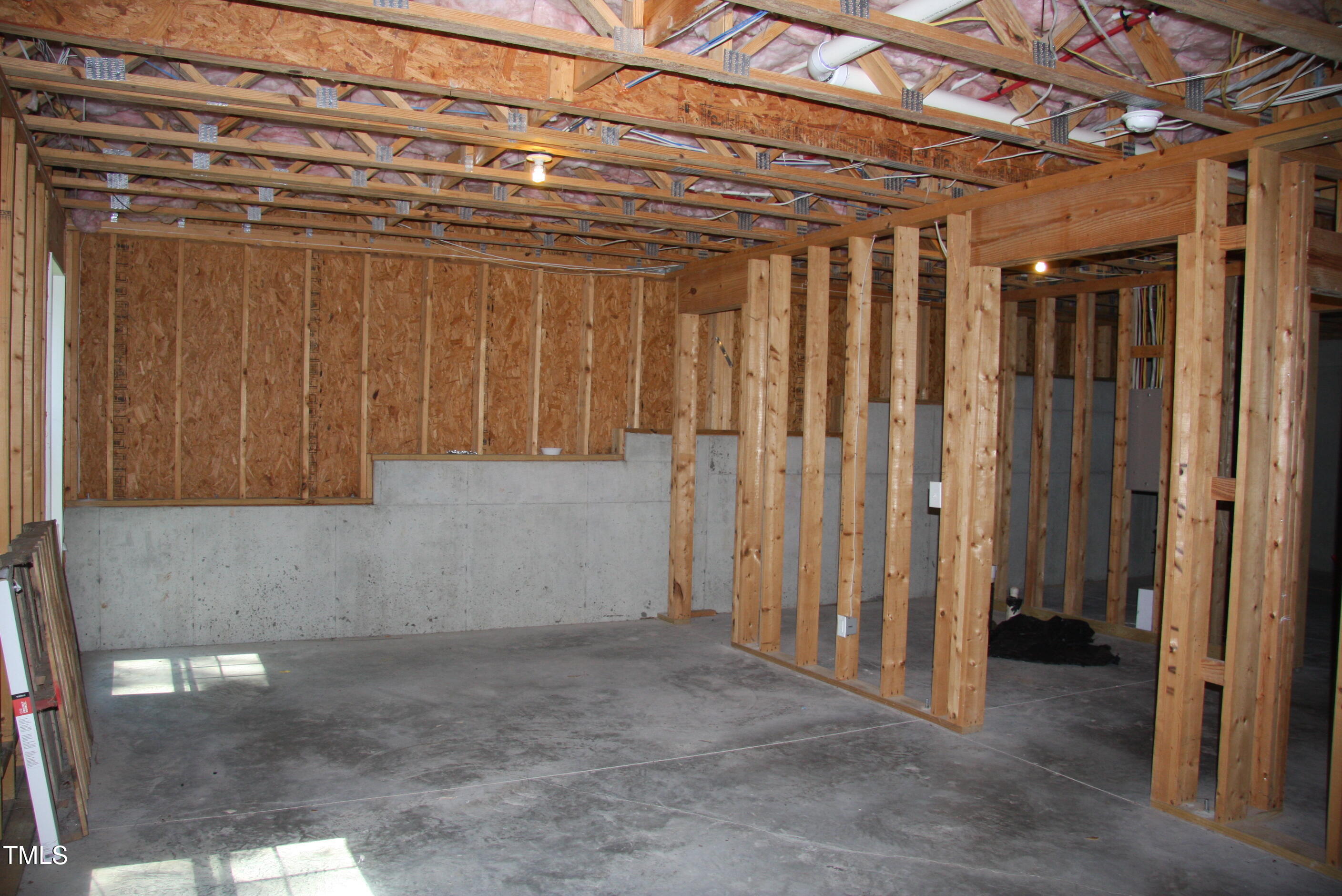 4116 Collamer Drive Property Photo 38