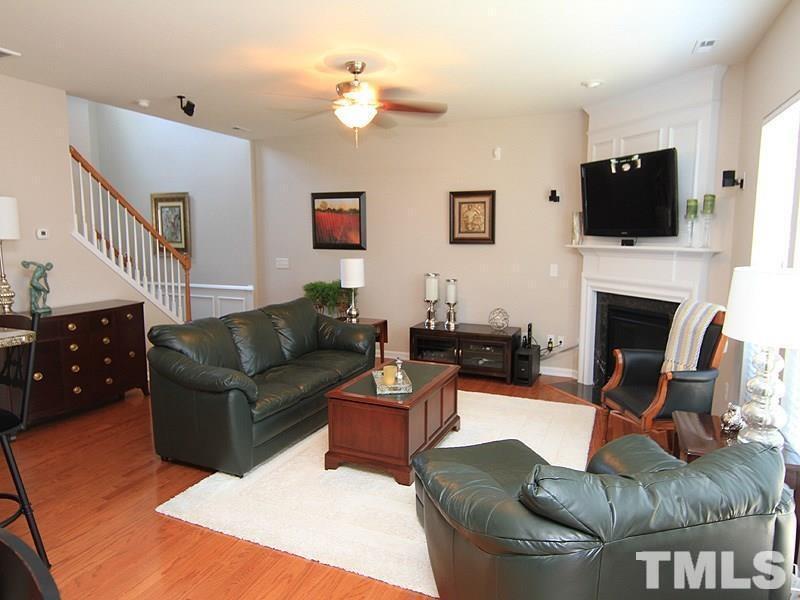 8626 Thunderwood Drive Property Photo 2