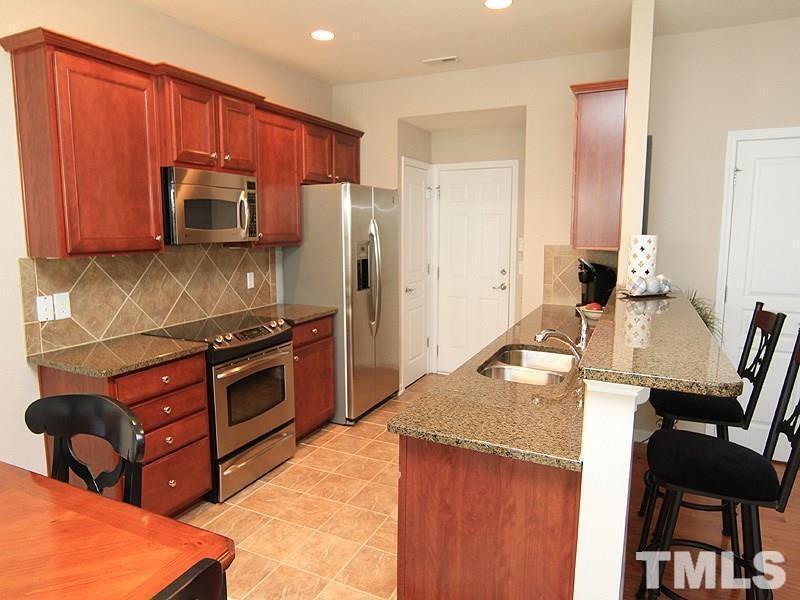 8626 Thunderwood Drive Property Photo 5
