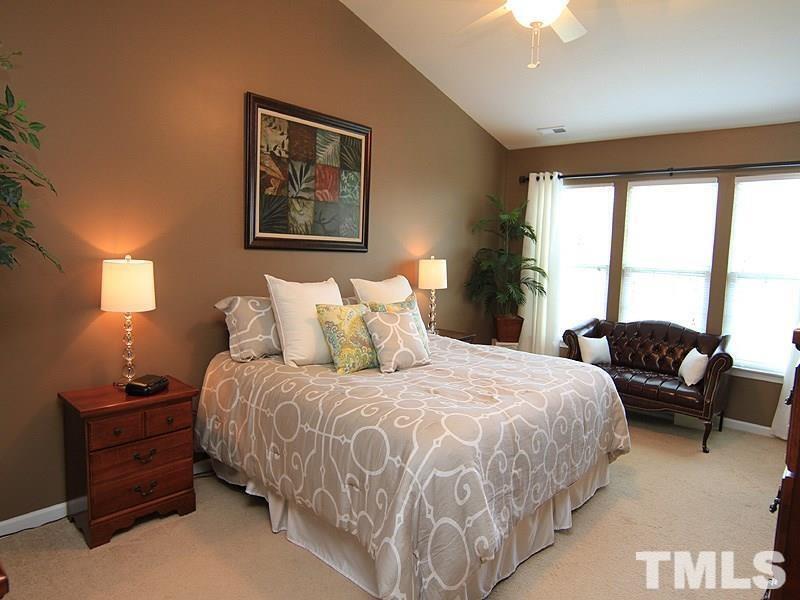 8626 Thunderwood Drive Property Photo 6