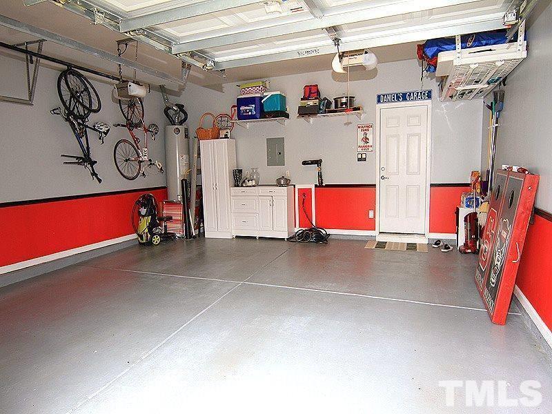 8626 Thunderwood Drive Property Photo 13