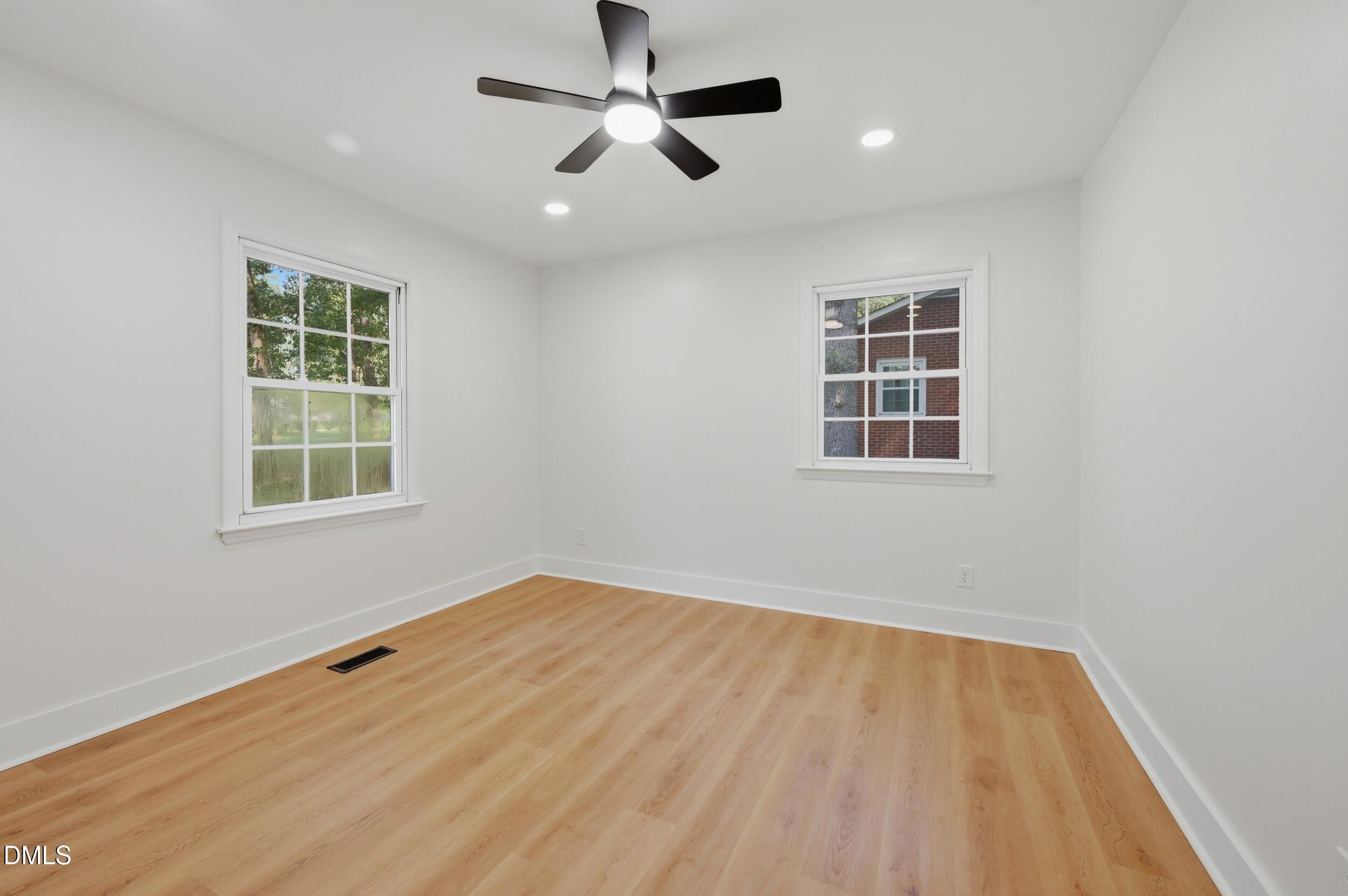 508 Crestview Drive Property Photo 25