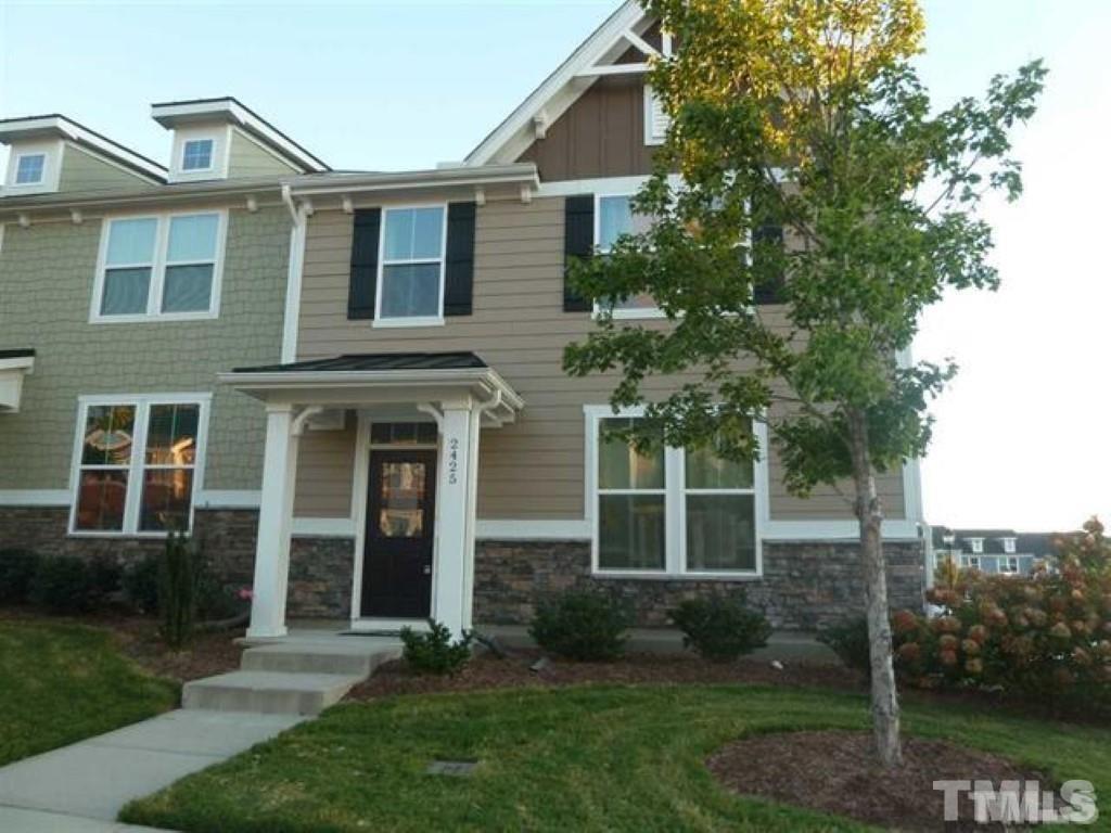 2425 Historic Circle Property Photo 1