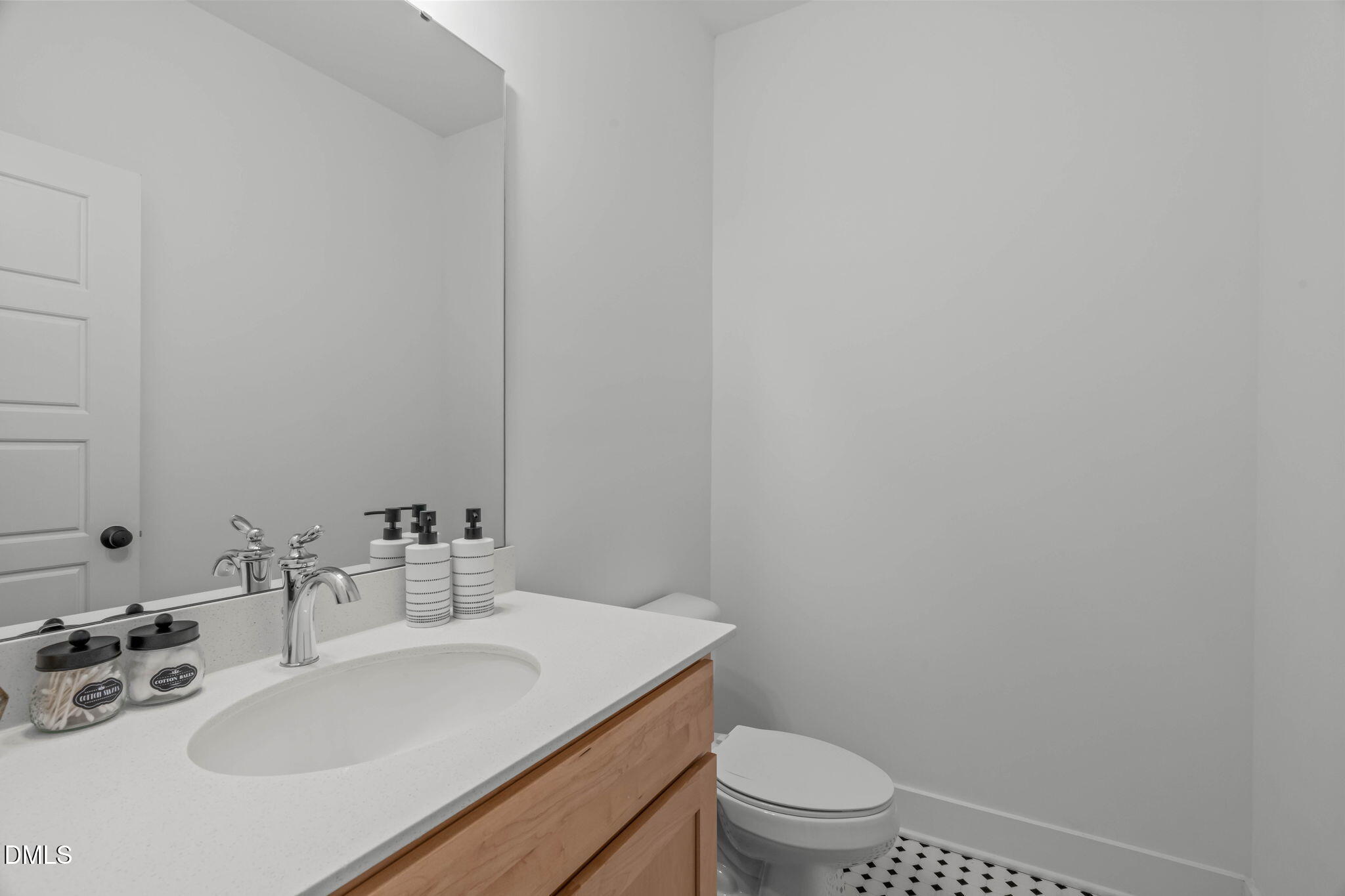 2141 Big Falls Drive Property Photo 5
