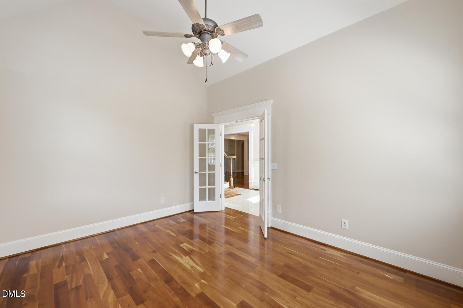 415 Davis Love Drive Property Photo 11
