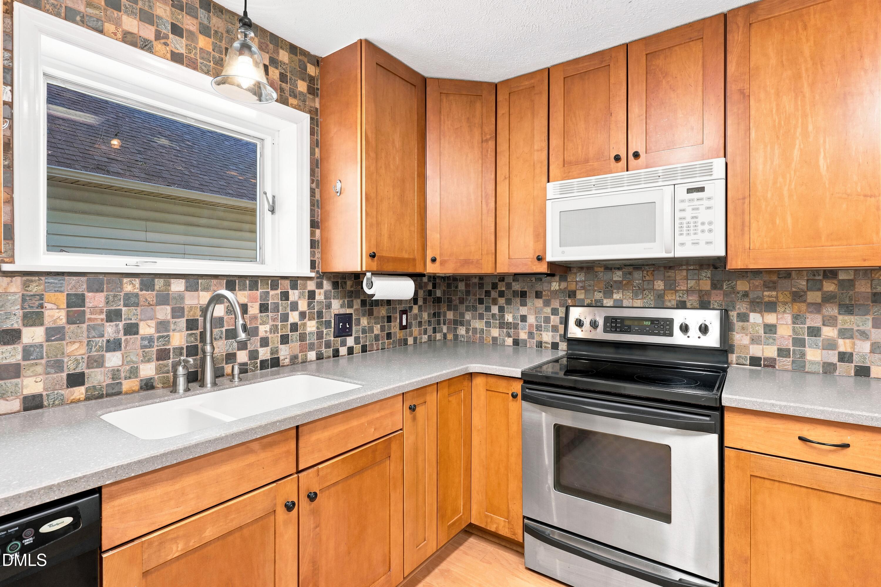 1786 Irish Boulevard Property Photo 40