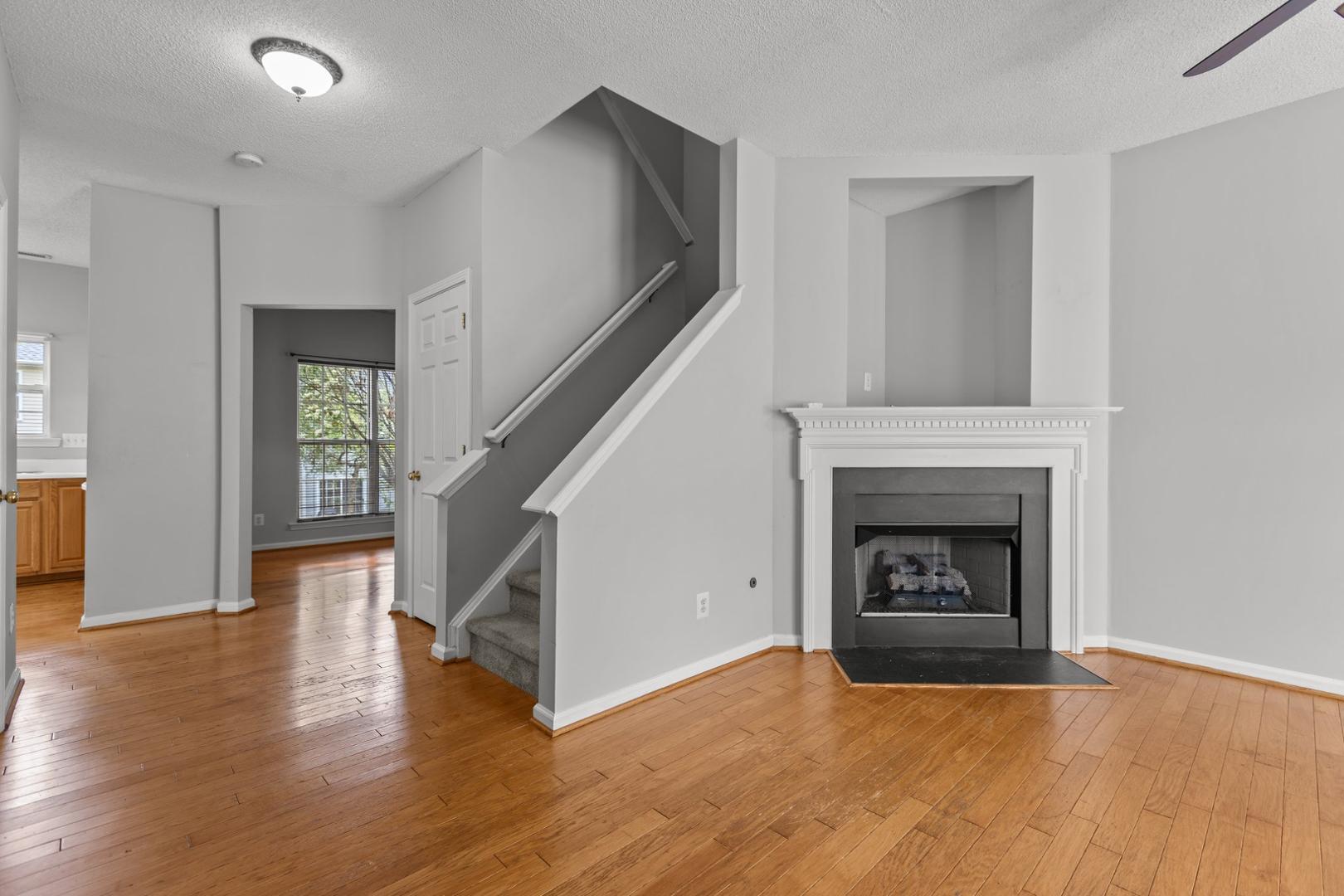 5316 Corinthian Way Property Photo 3