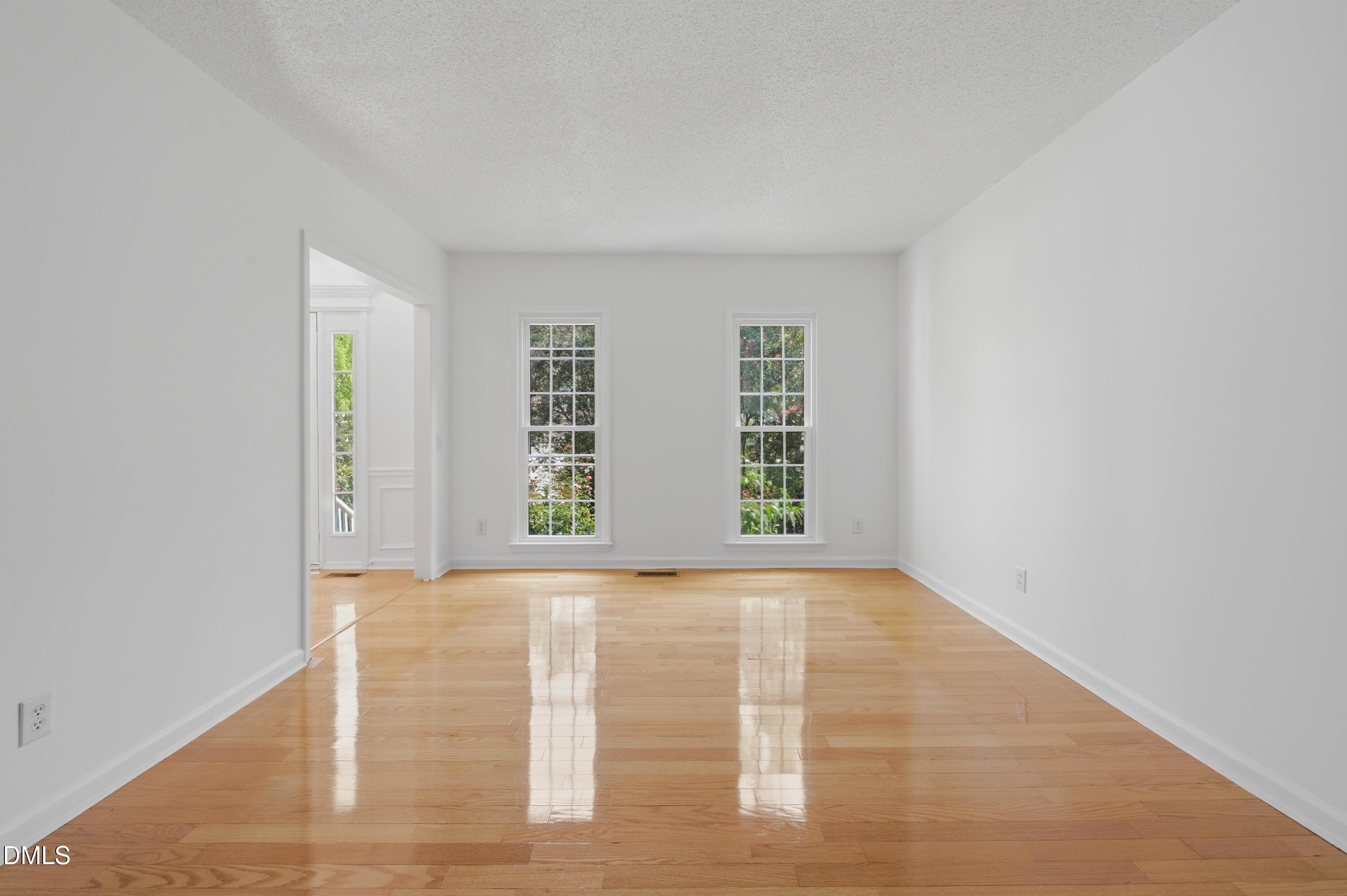 111 Swordgate Drive Property Photo 6