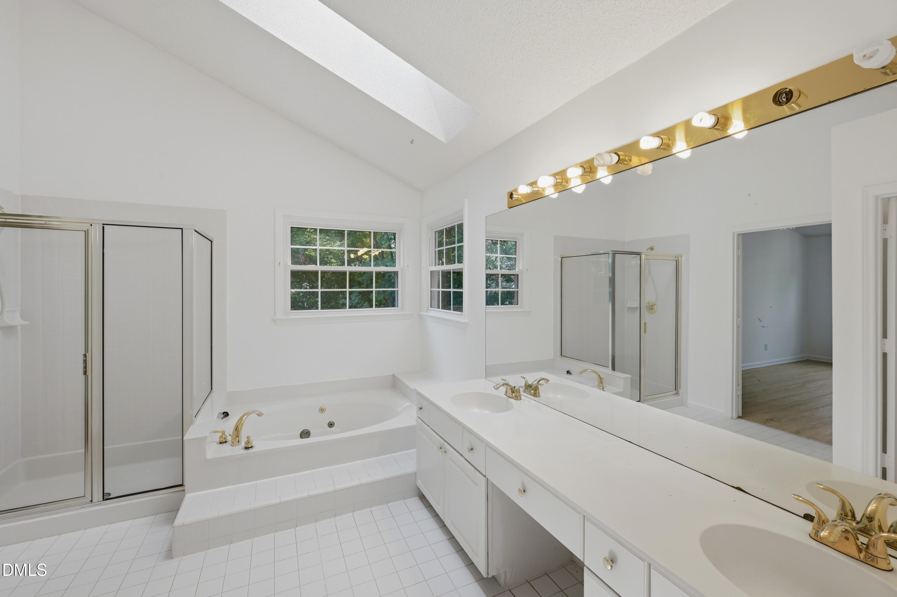 111 Swordgate Drive Property Photo 40