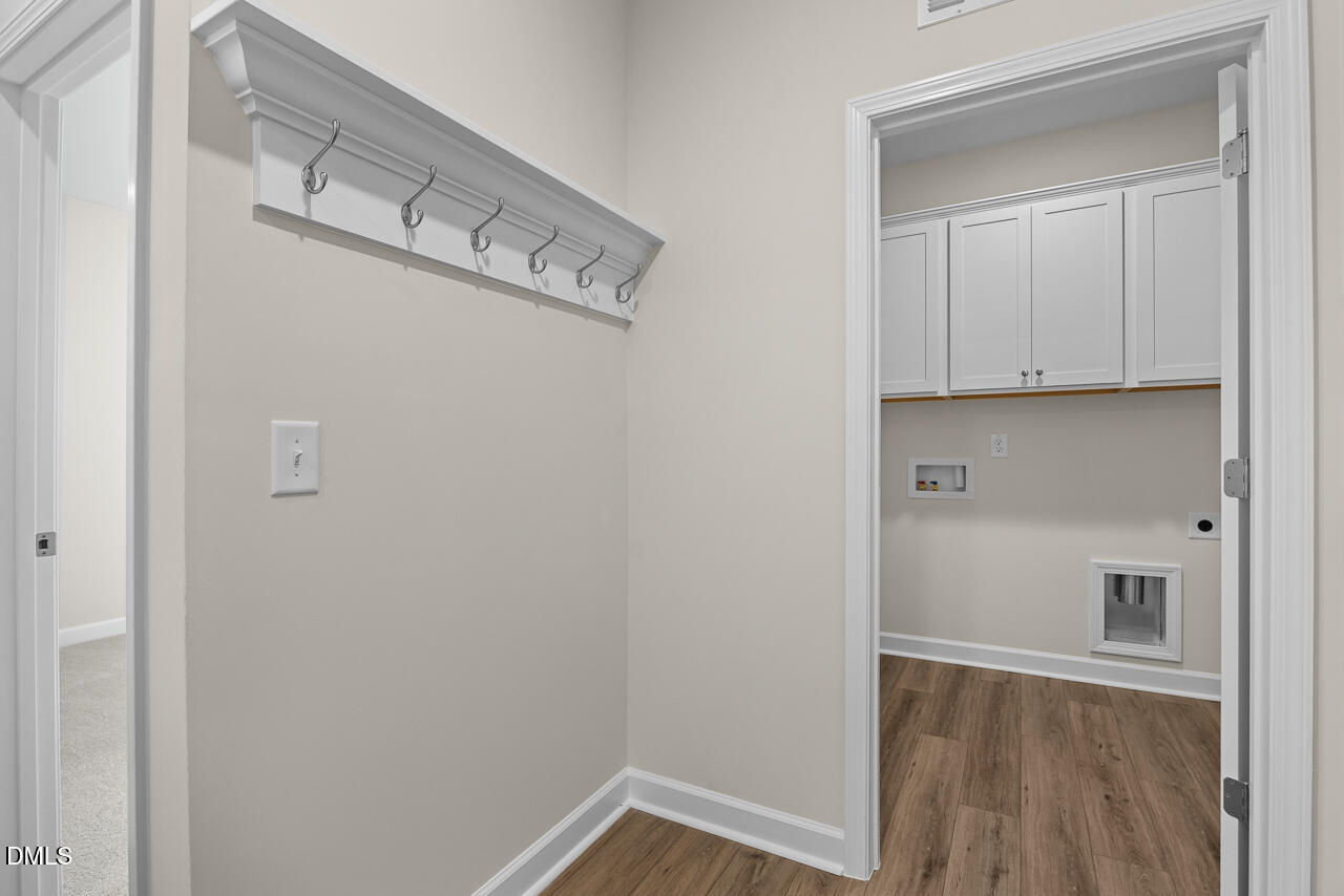 712 Dragonfly Pond Way Property Photo 17