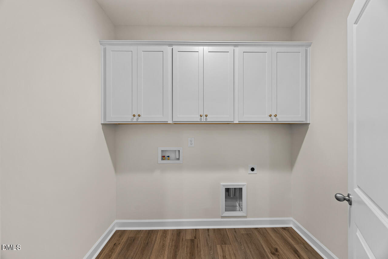 712 Dragonfly Pond Way Property Photo 18