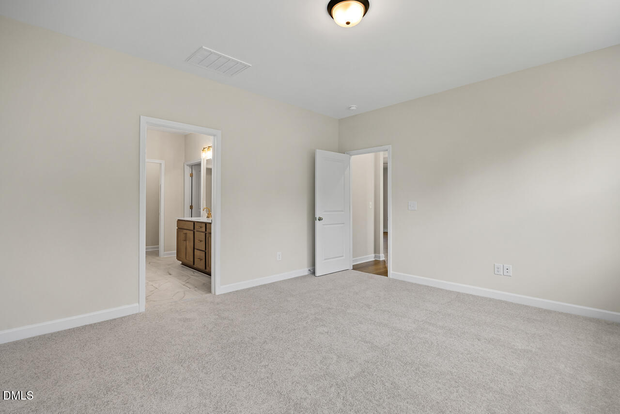 712 Dragonfly Pond Way Property Photo 20