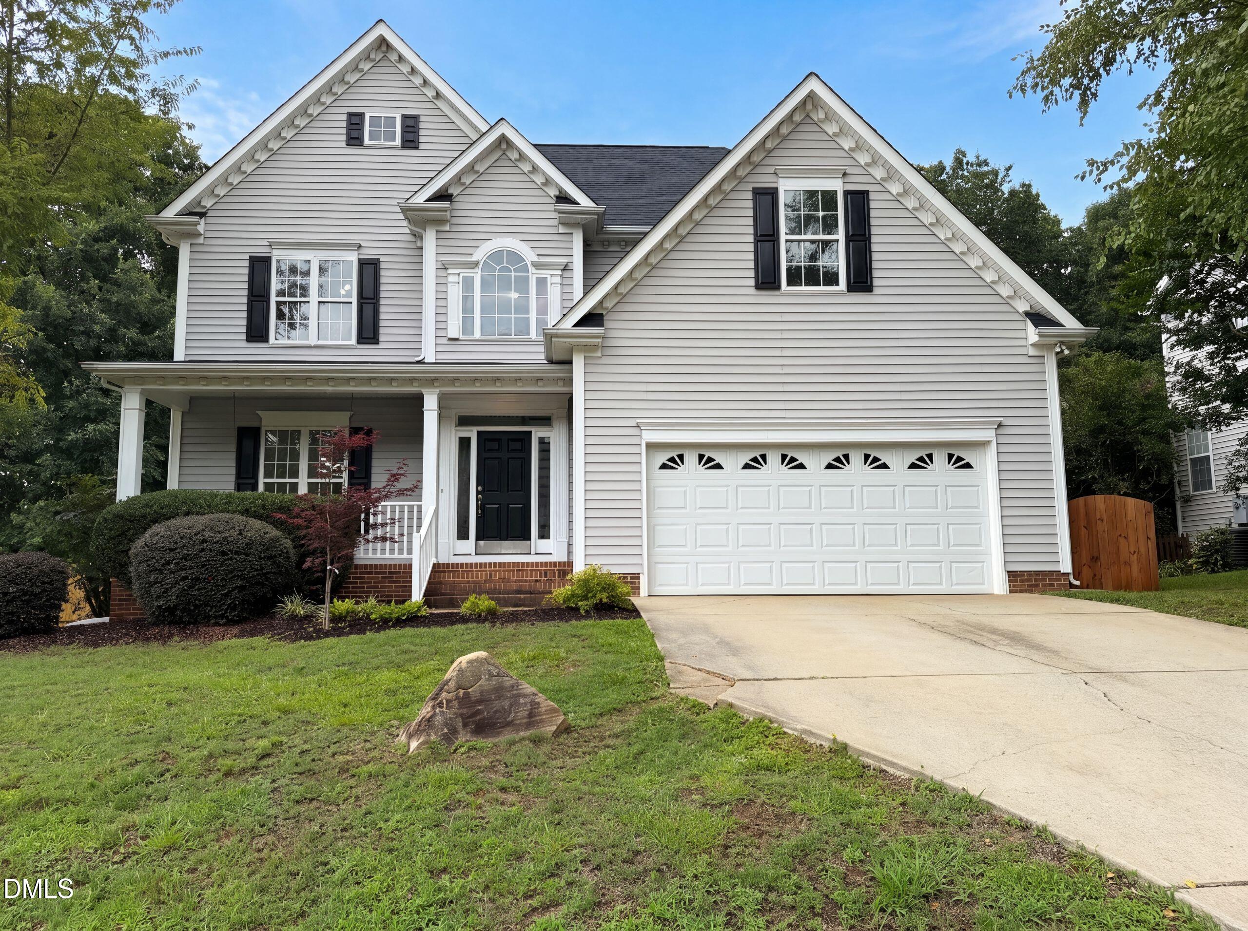 225 Sarazen Drive Property Photo 1
