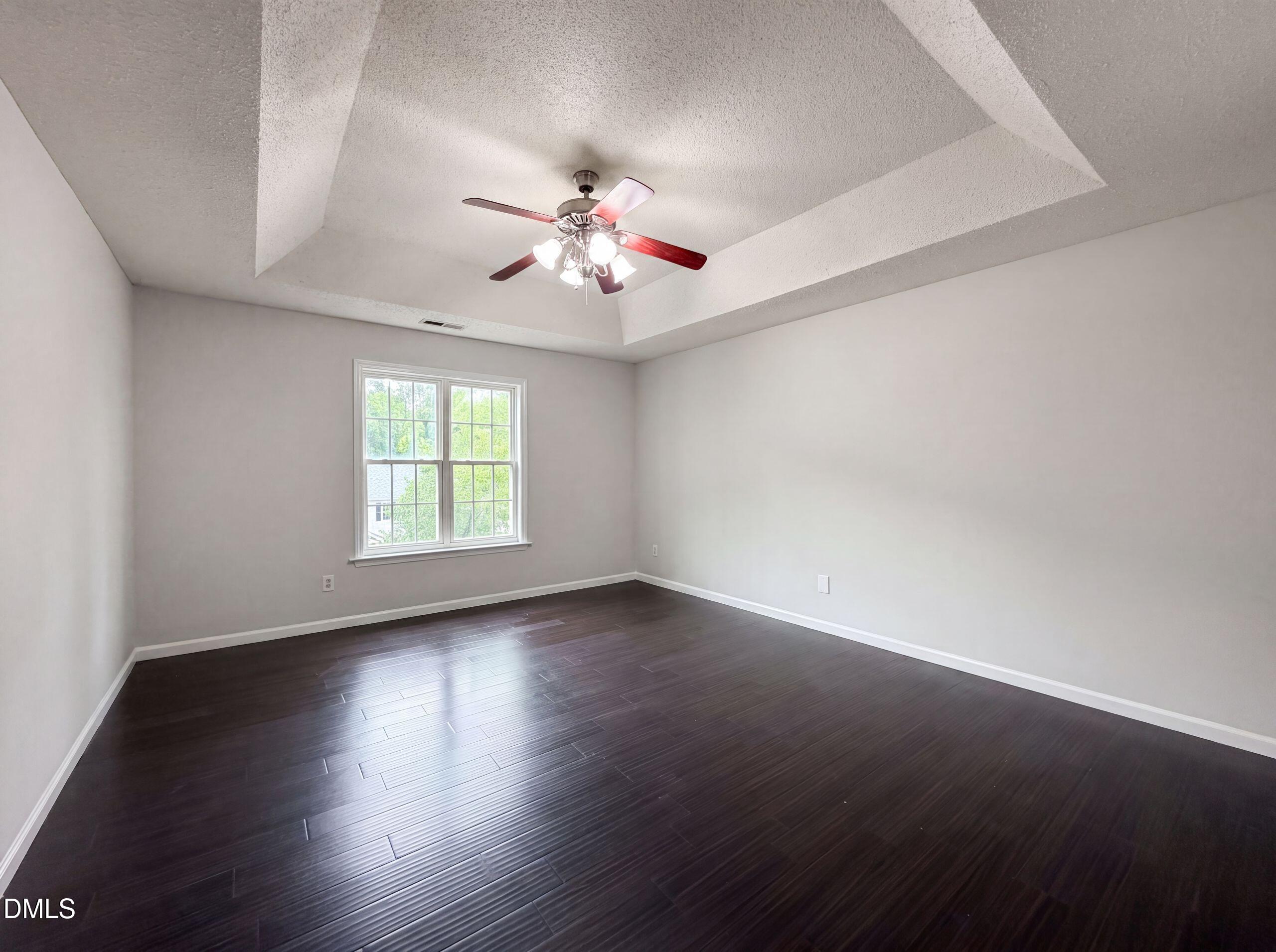 225 Sarazen Drive Property Photo 4