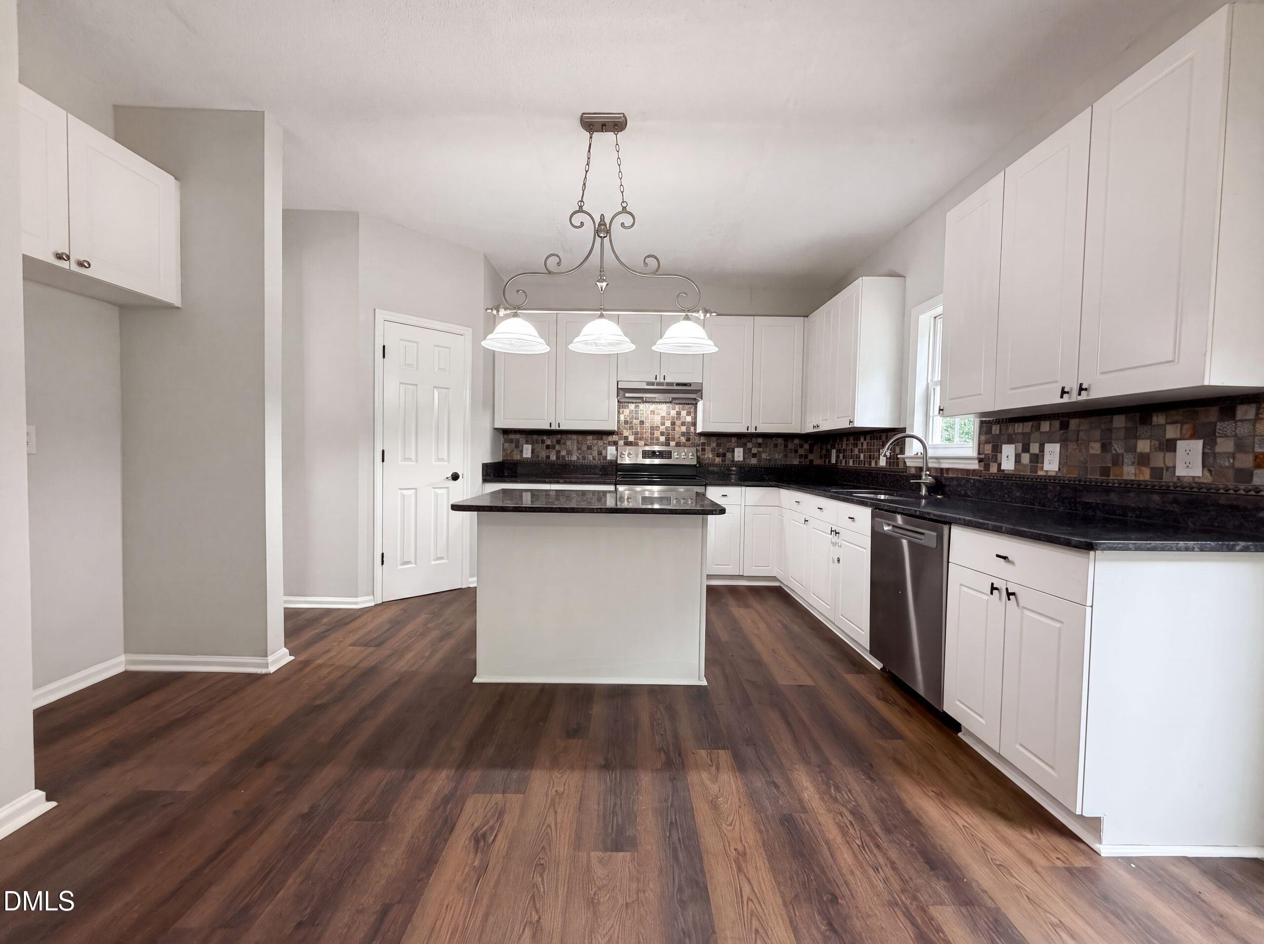 225 Sarazen Drive Property Photo 8