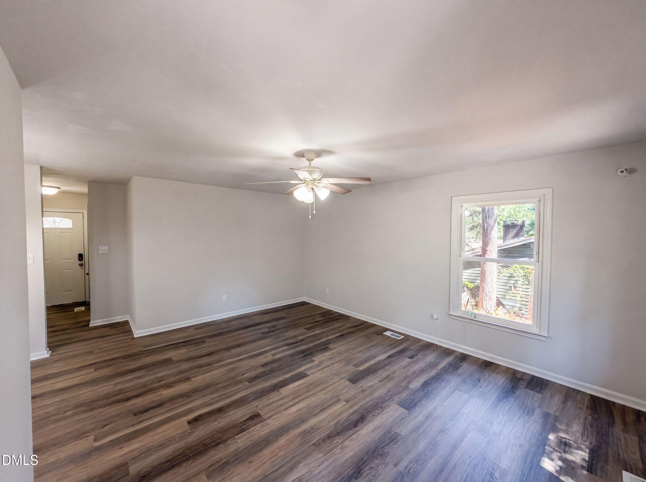 5314 Westminster Drive Property Photo 7