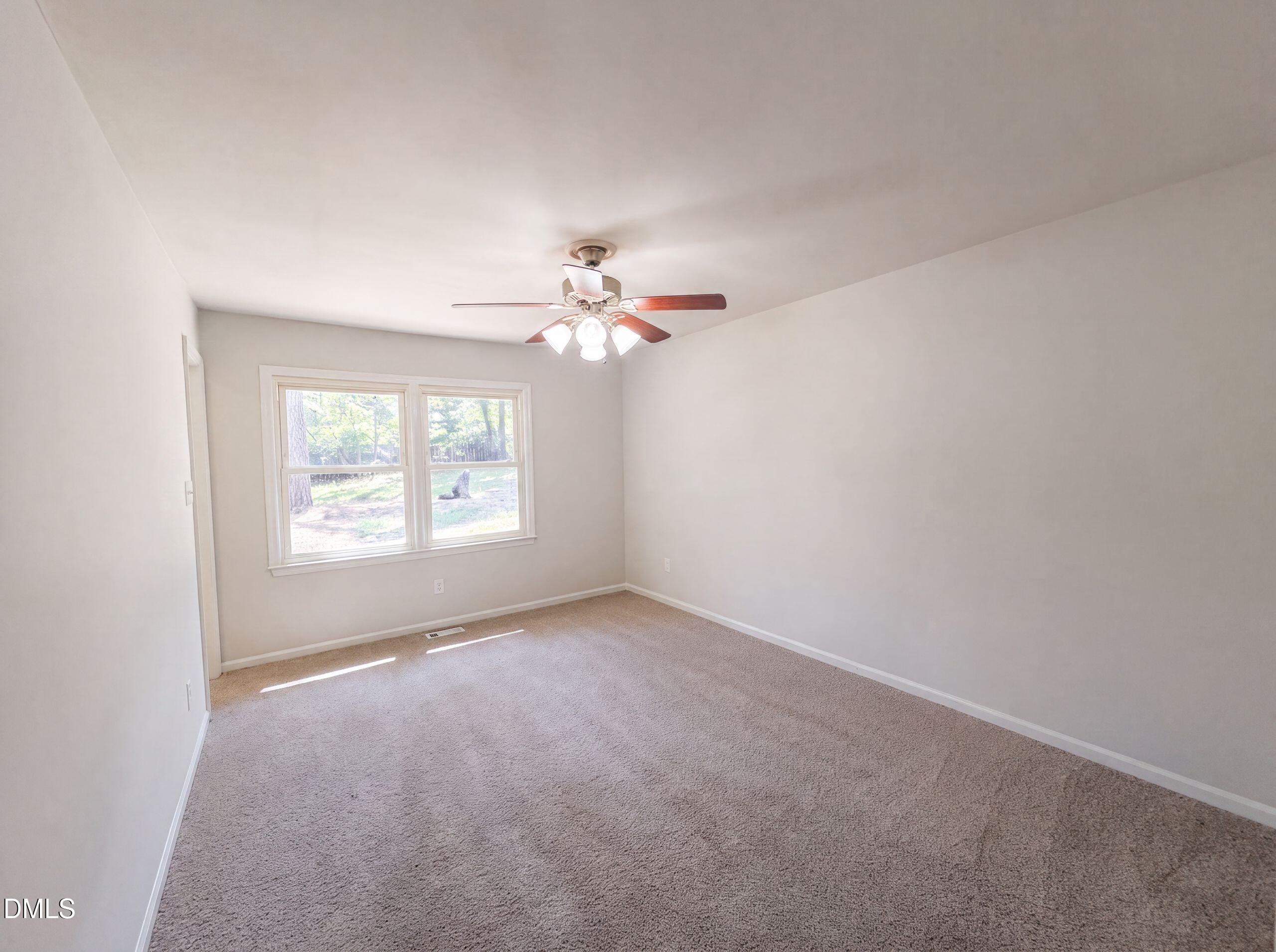 5314 Westminster Drive Property Photo 12