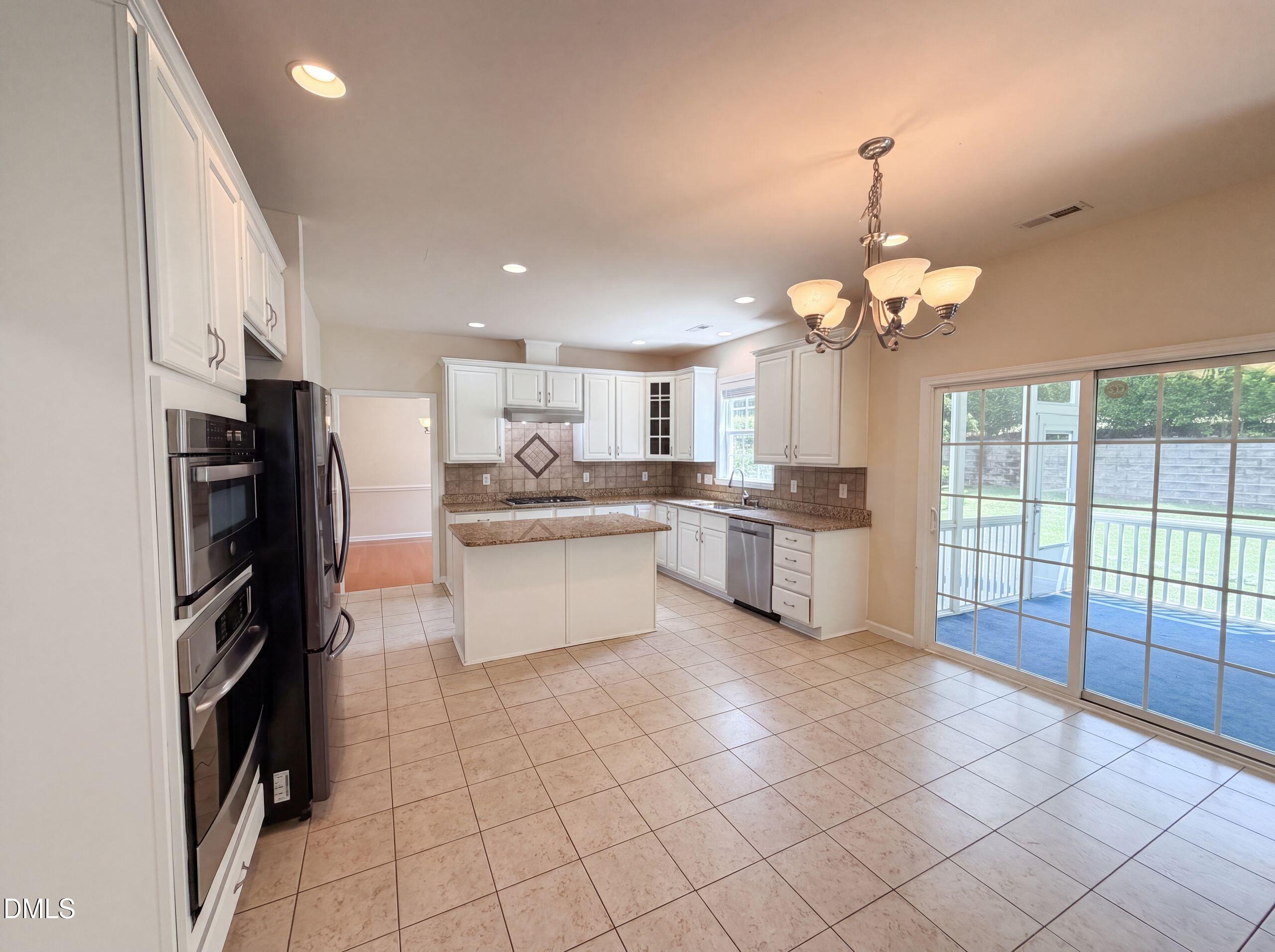 2017 Ollivander Drive Property Photo 10