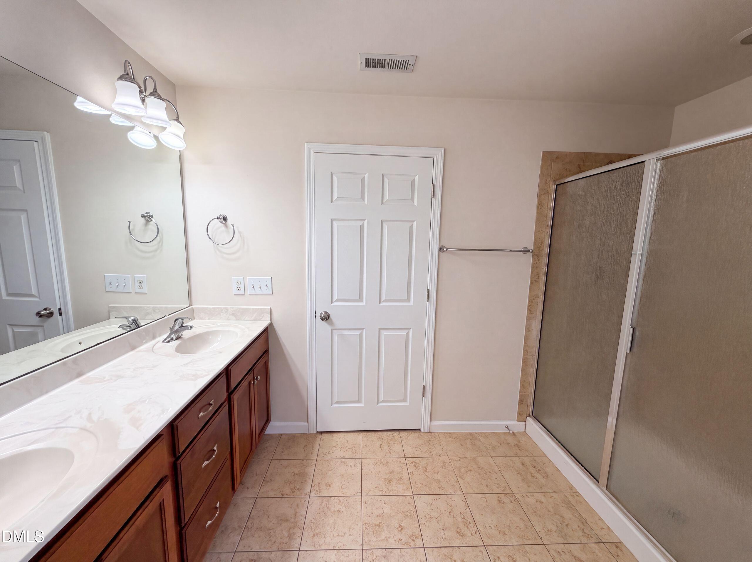 2017 Ollivander Drive Property Photo 19