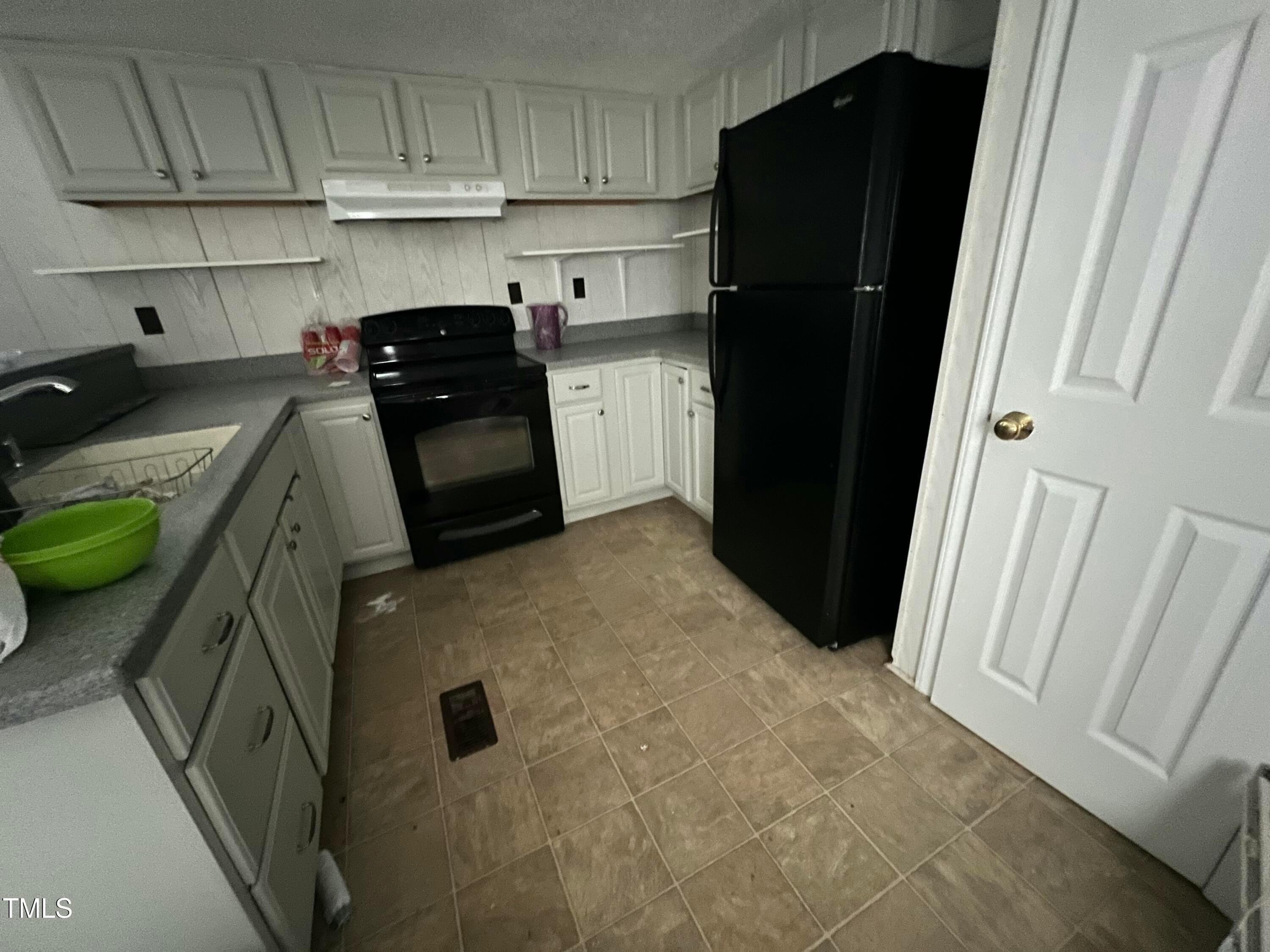 1638 Lickskillet Road Property Photo 8