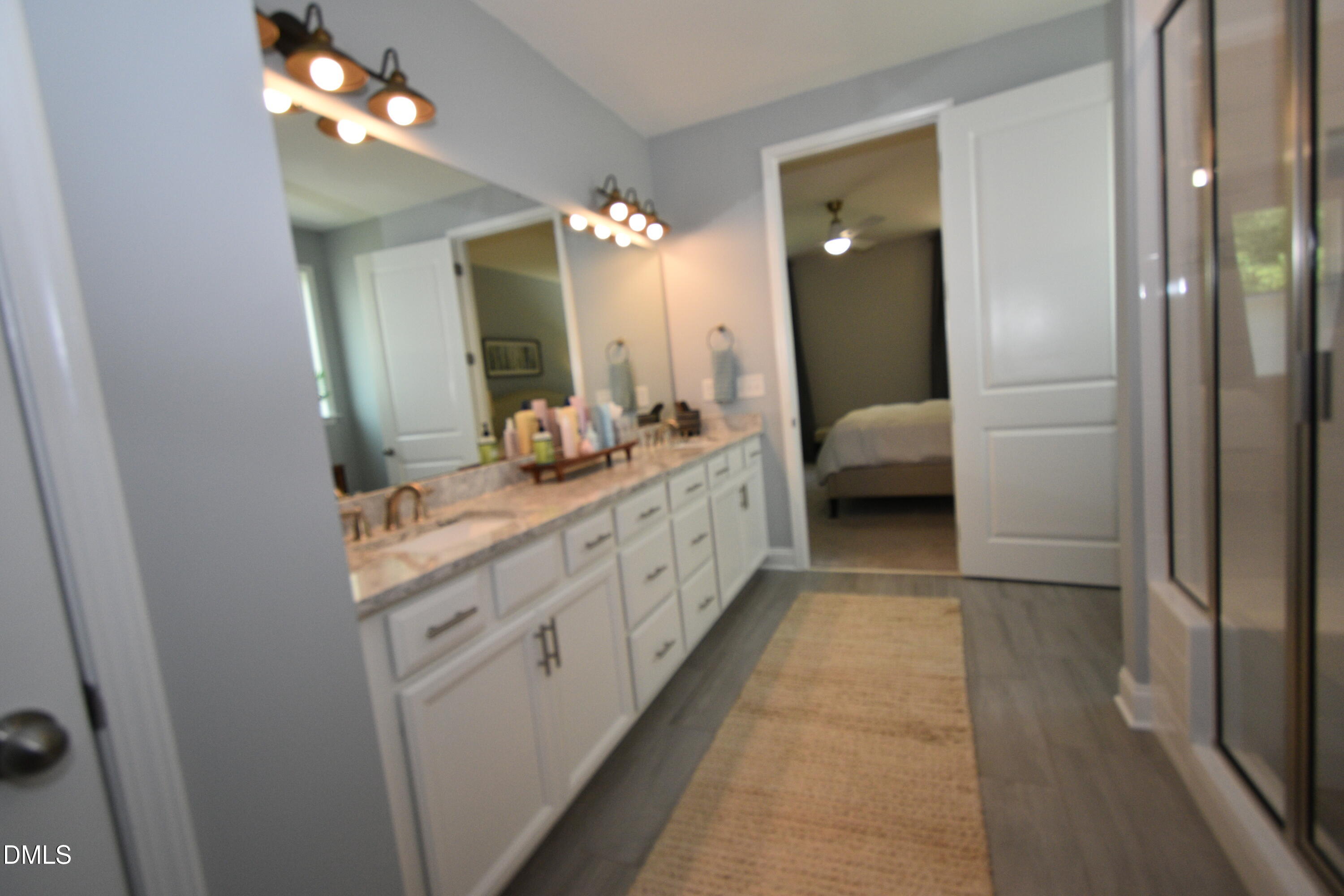1013 Pondfield Way Property Photo 30