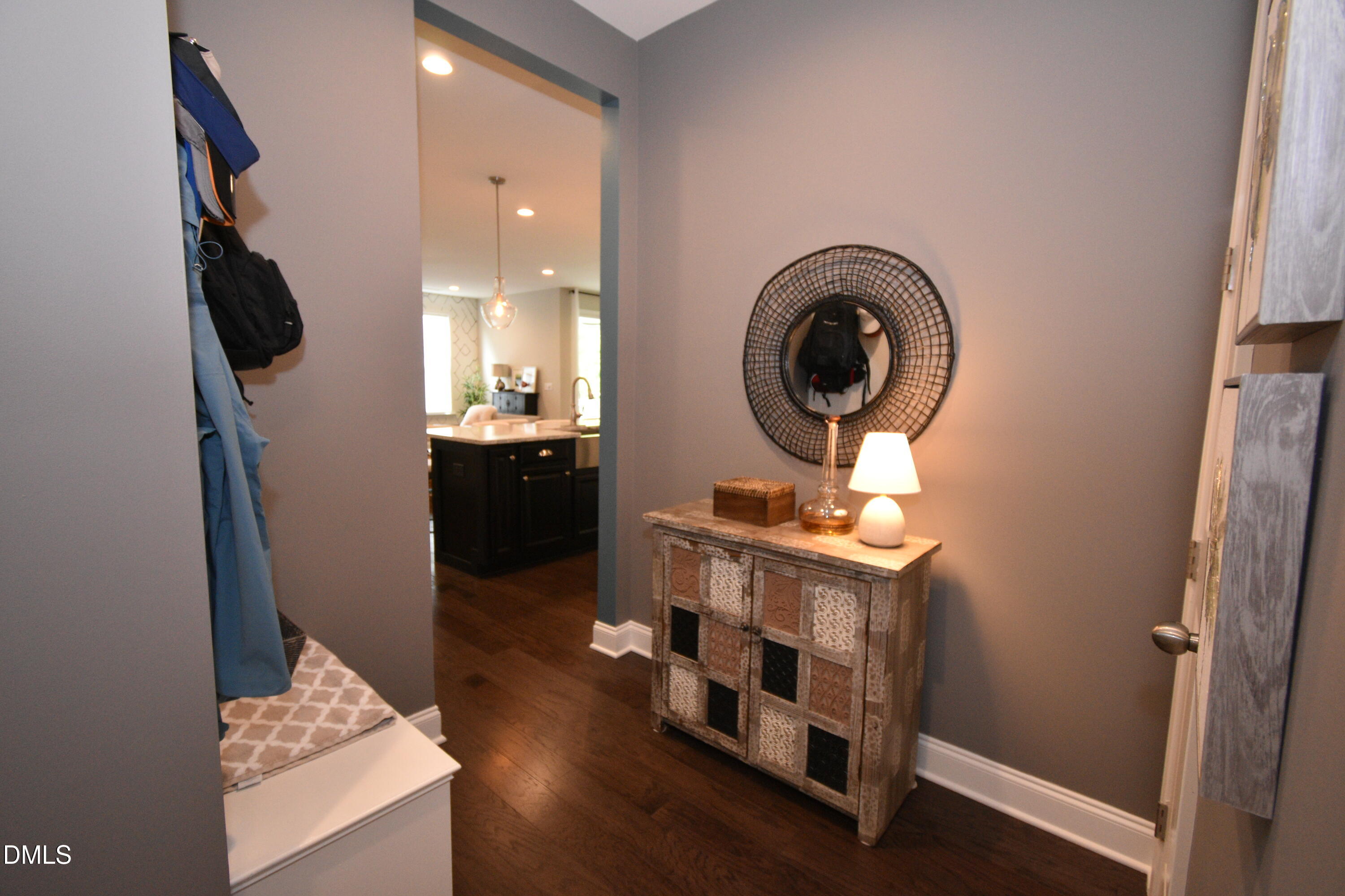 1013 Pondfield Way Property Photo 31