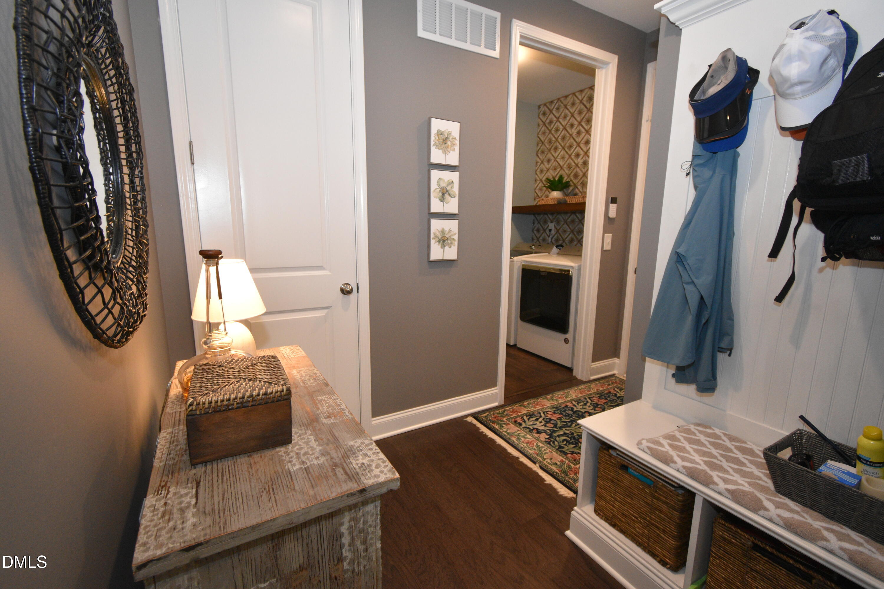 1013 Pondfield Way Property Photo 37