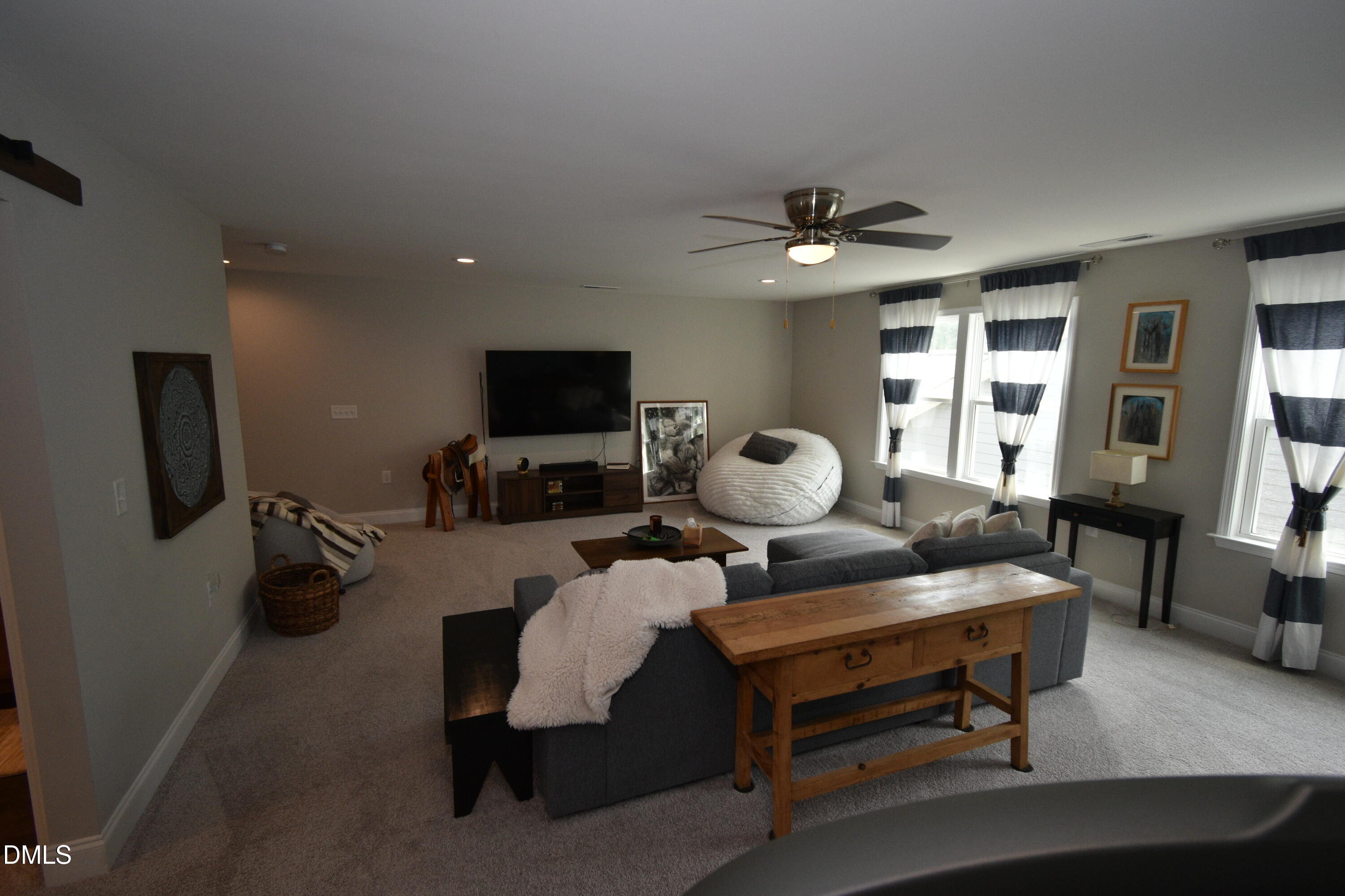 1013 Pondfield Way Property Photo 43