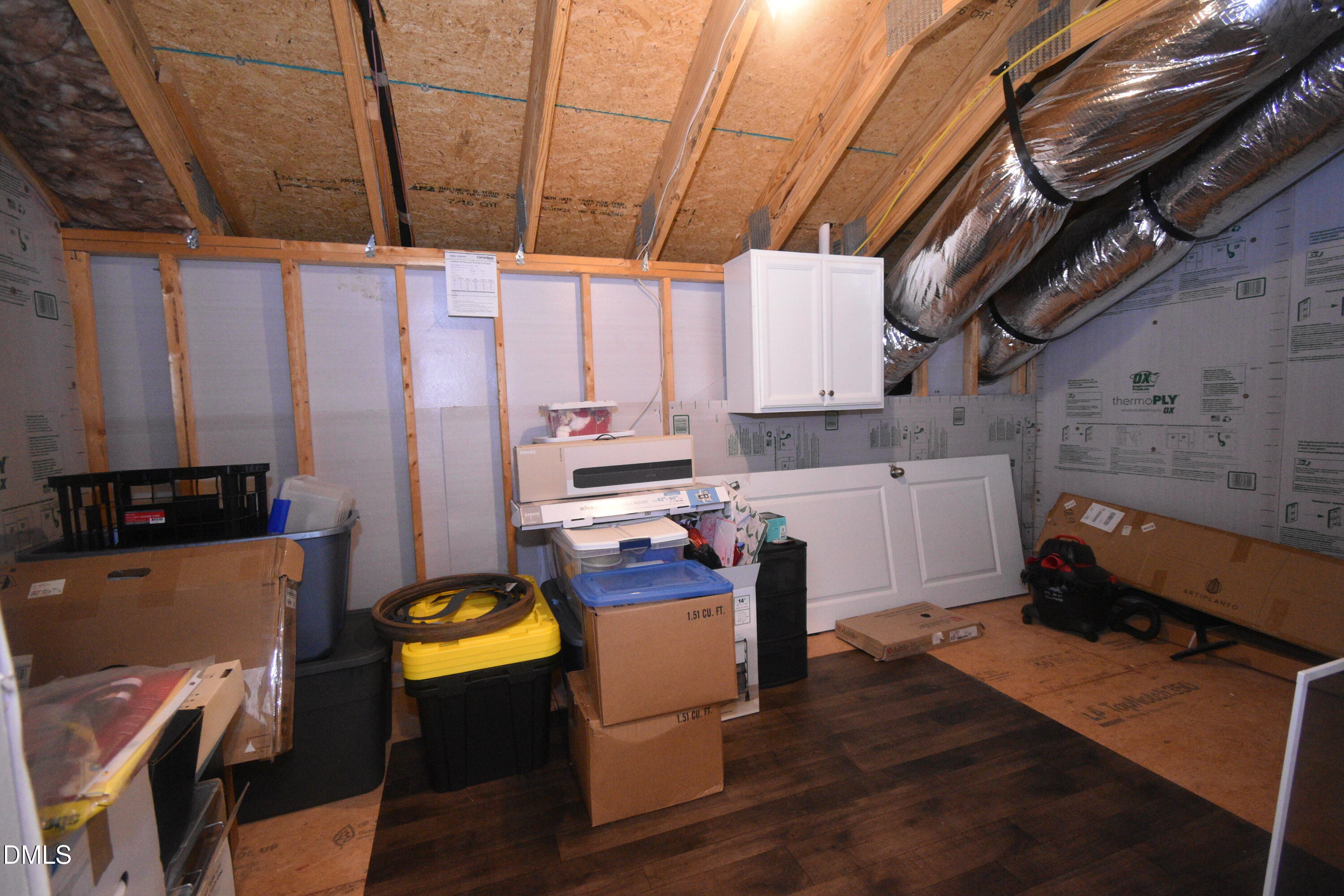 1013 Pondfield Way Property Photo 46