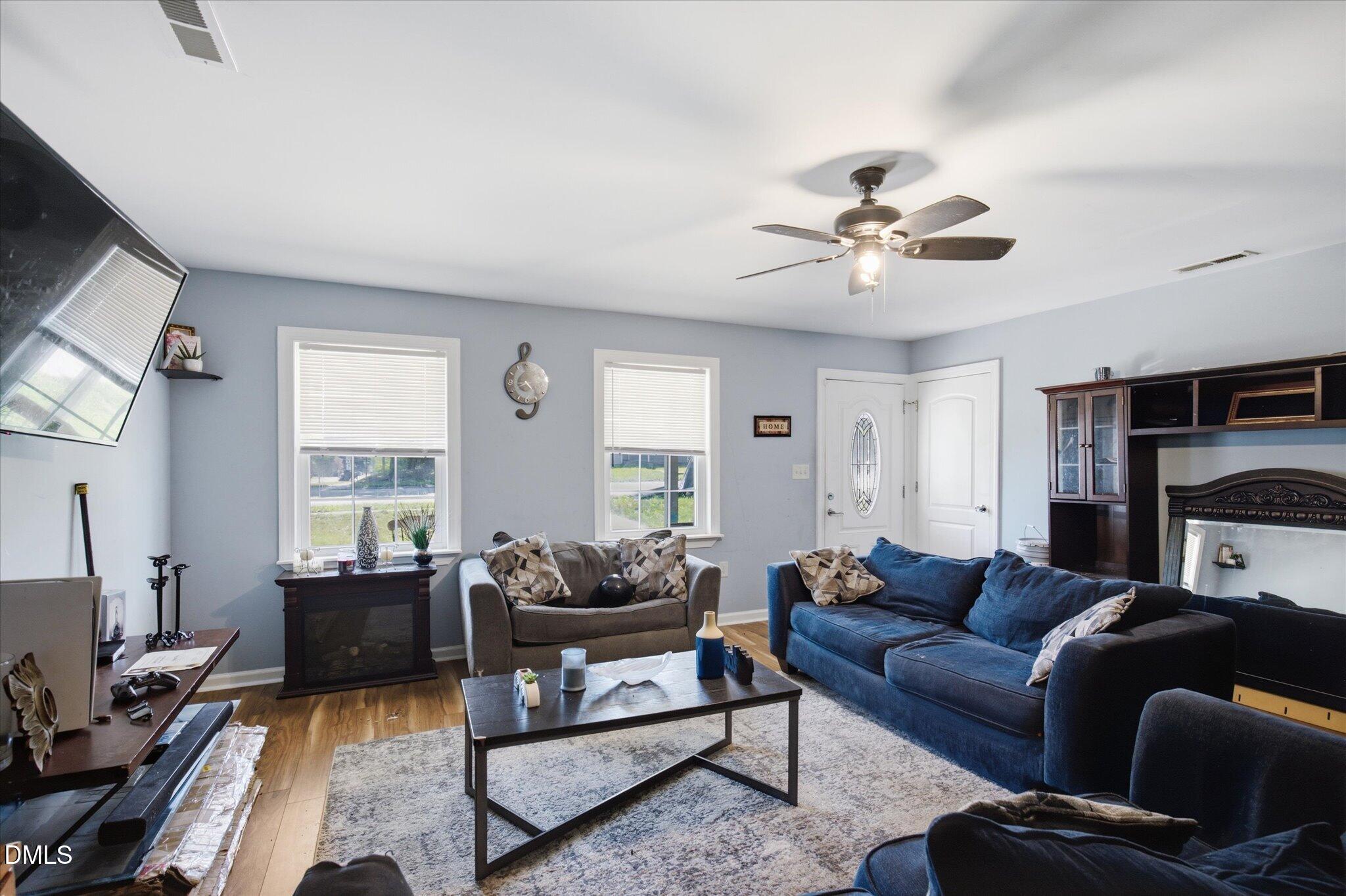 401 S Ireland Street Property Photo 6