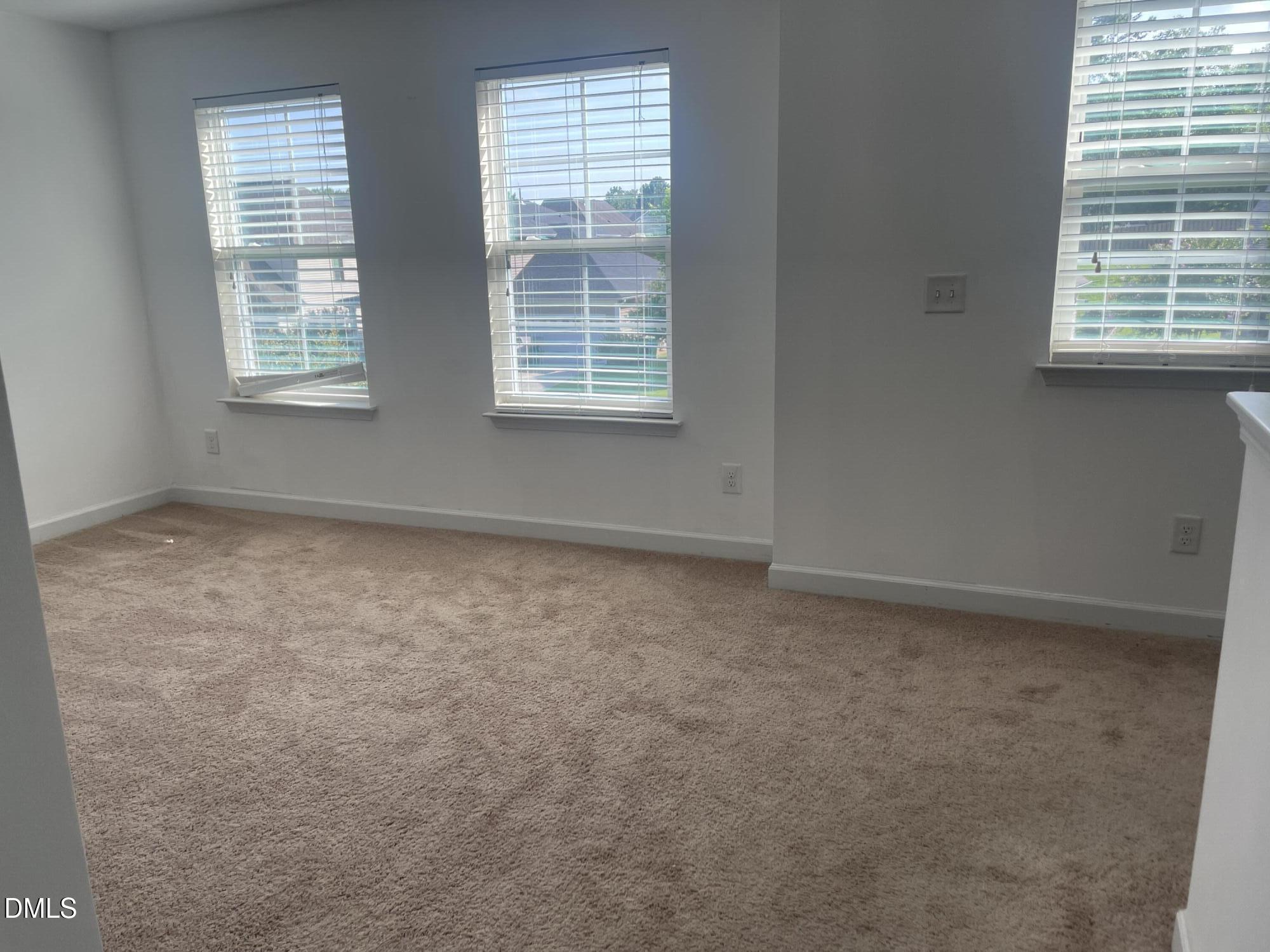 3409 S Beaver Lane Property Photo 22