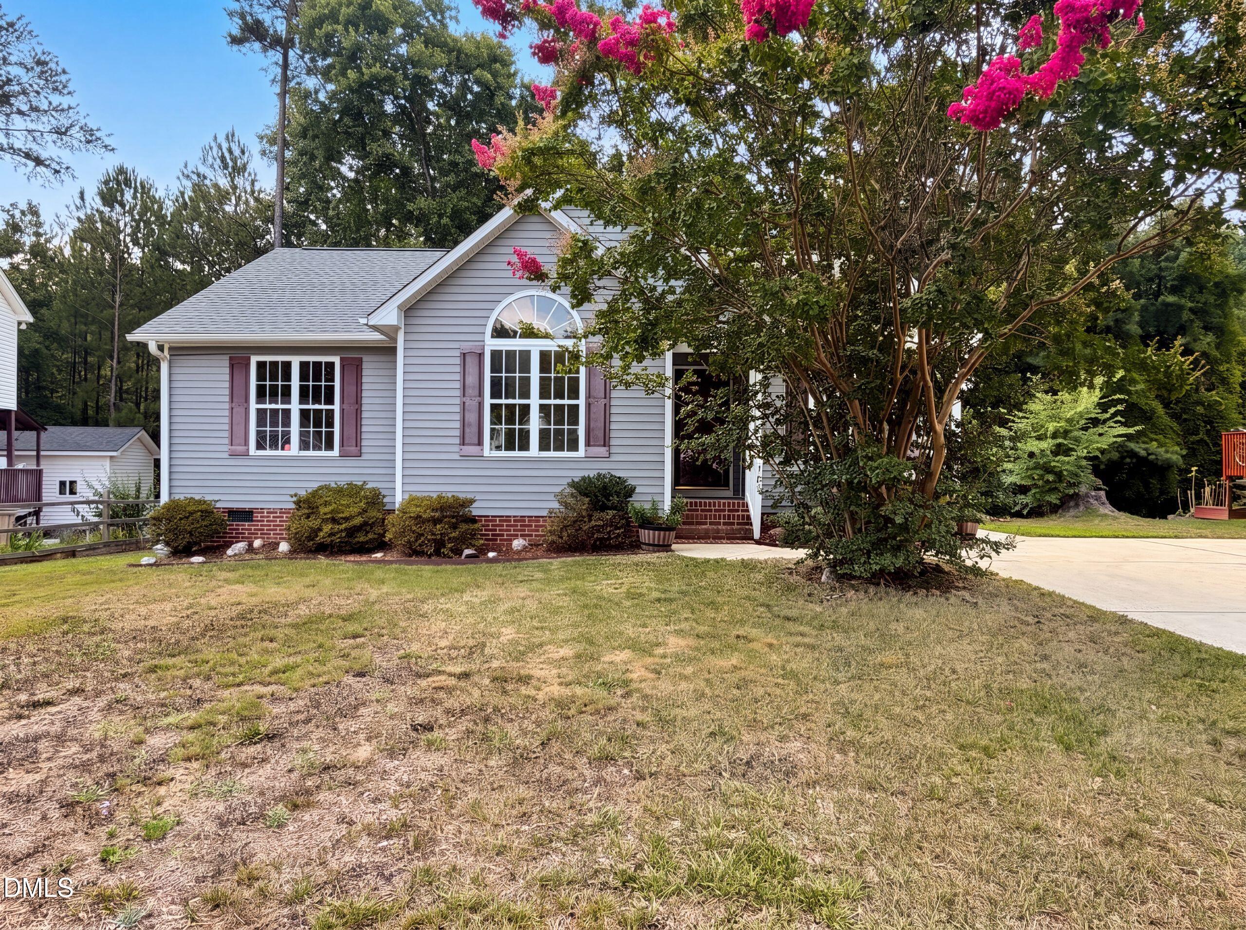105 Gentle Rio Court Property Photo 1