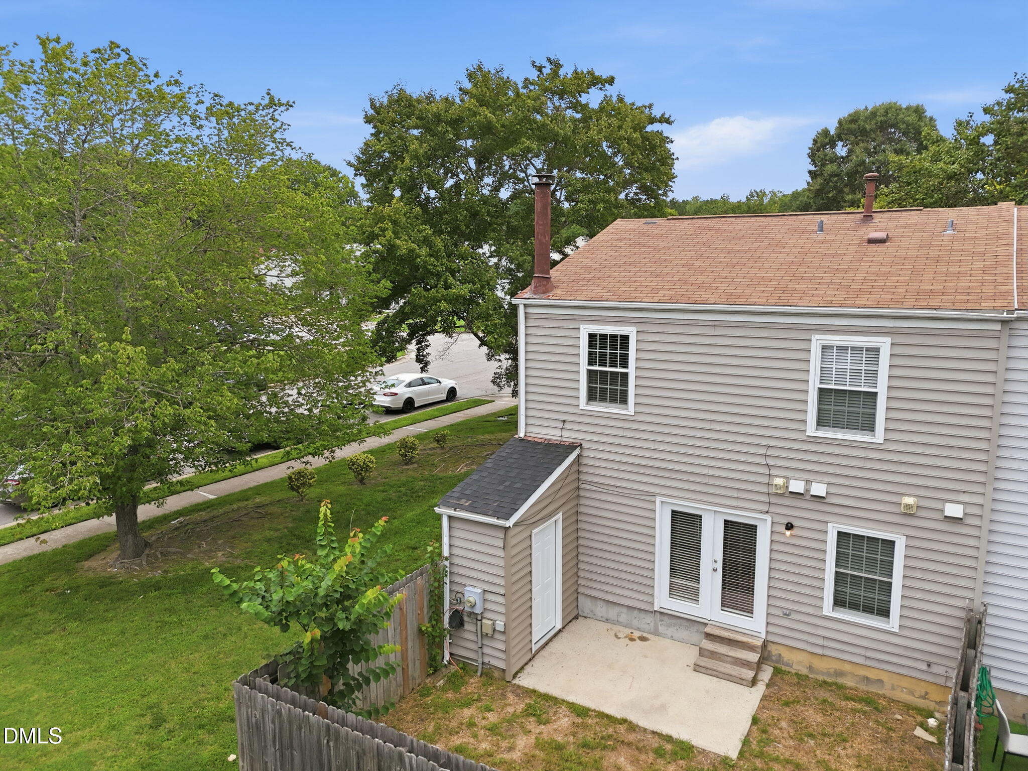 8260 Mcguire Drive Property Photo 11