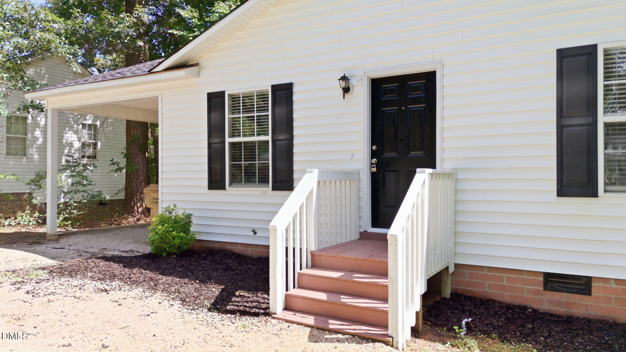 221 Dogwood Avenue Property Photo 5