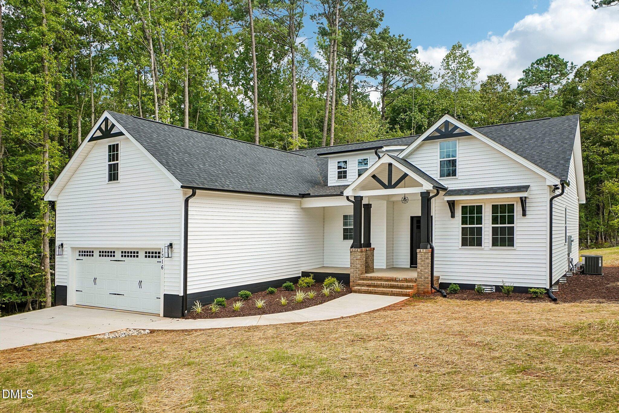1316 Sagamore Drive Property Photo 1