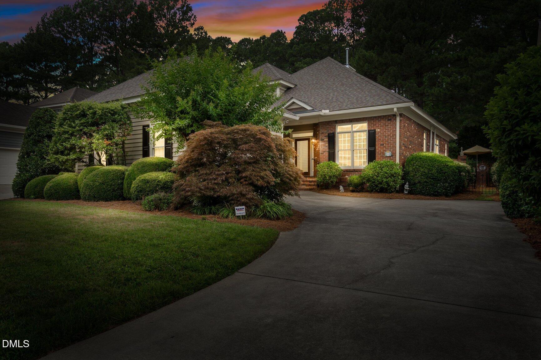 108 Cobblestone Court Property Photo 1