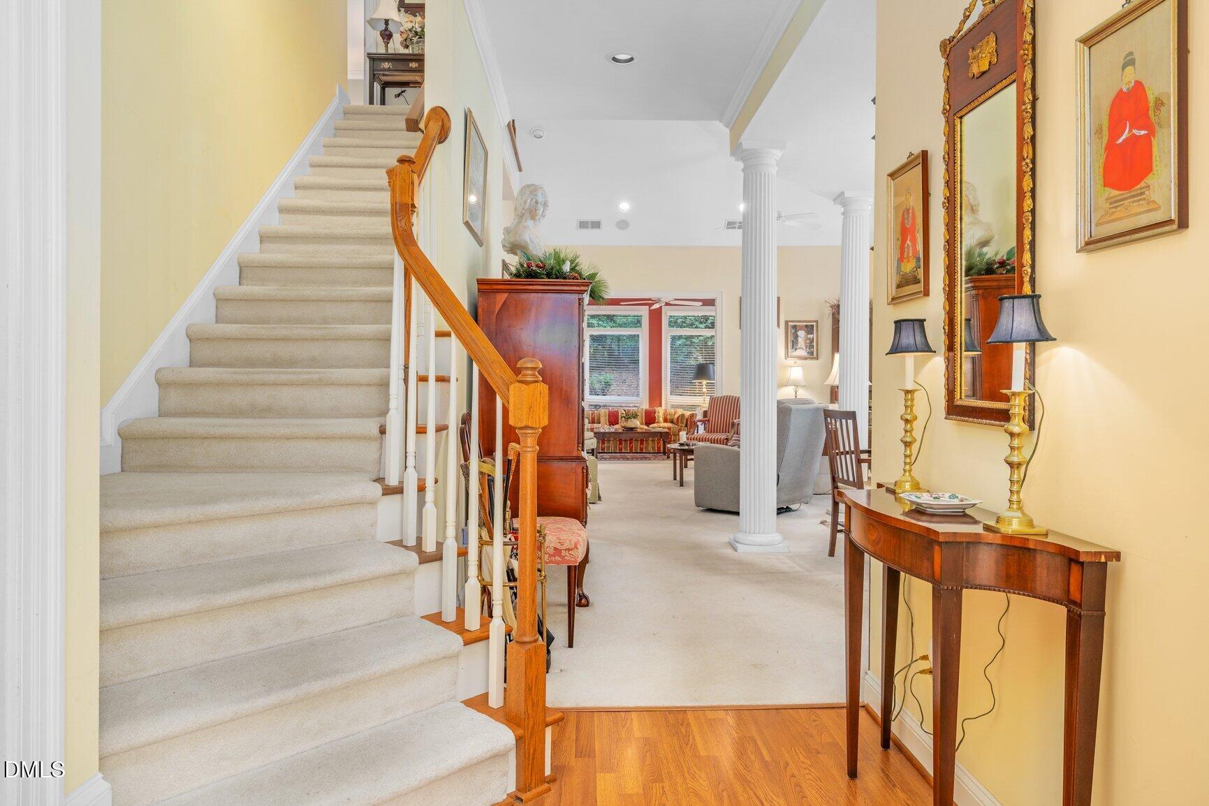 108 Cobblestone Court Property Photo 5