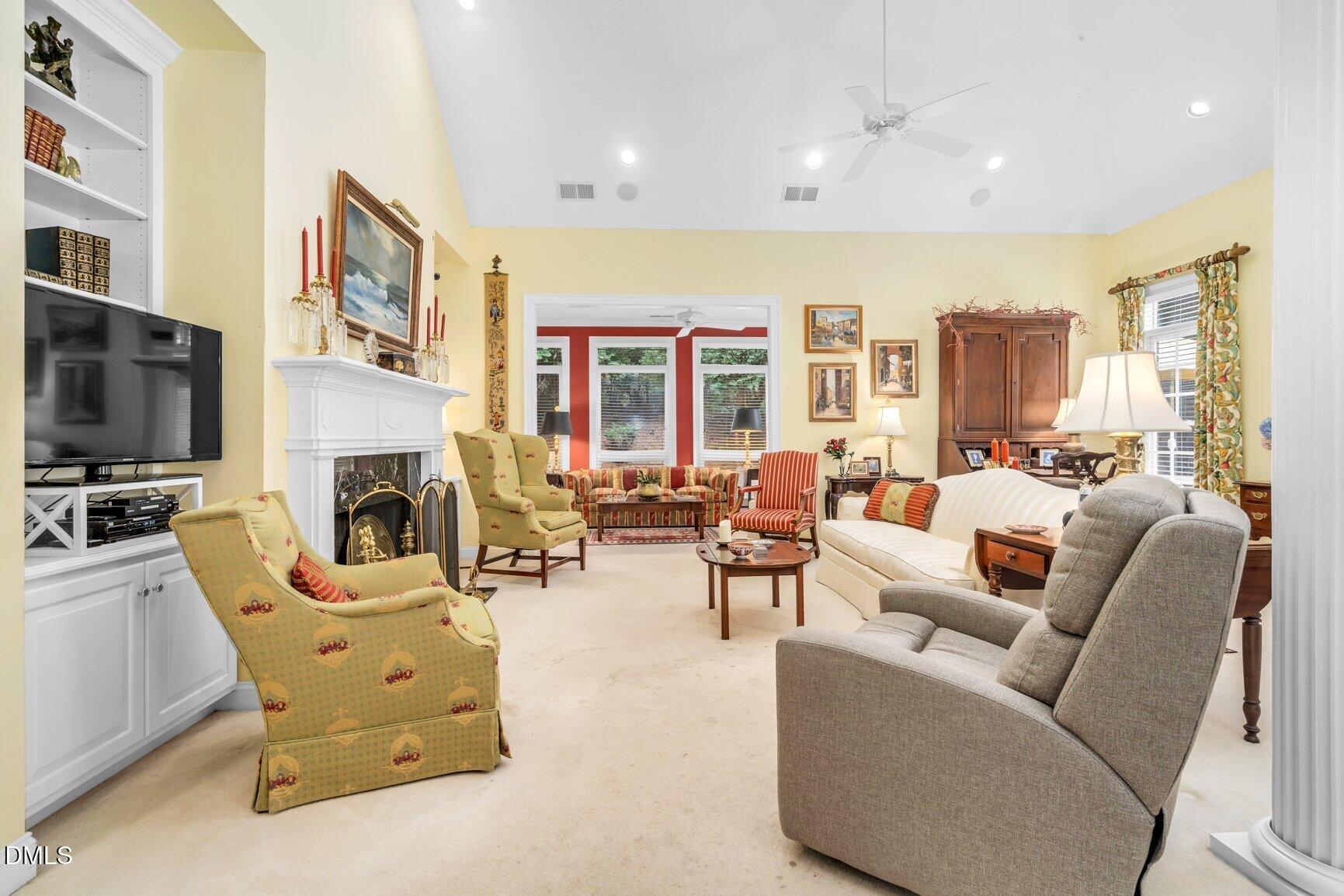 108 Cobblestone Court Property Photo 16