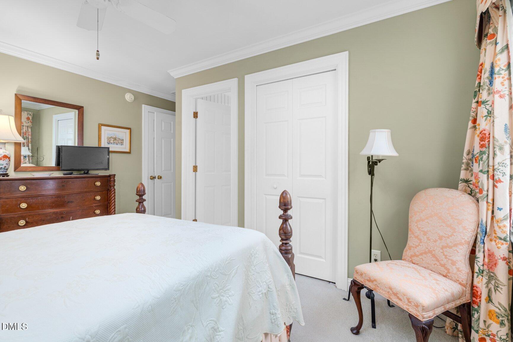 108 Cobblestone Court Property Photo 32